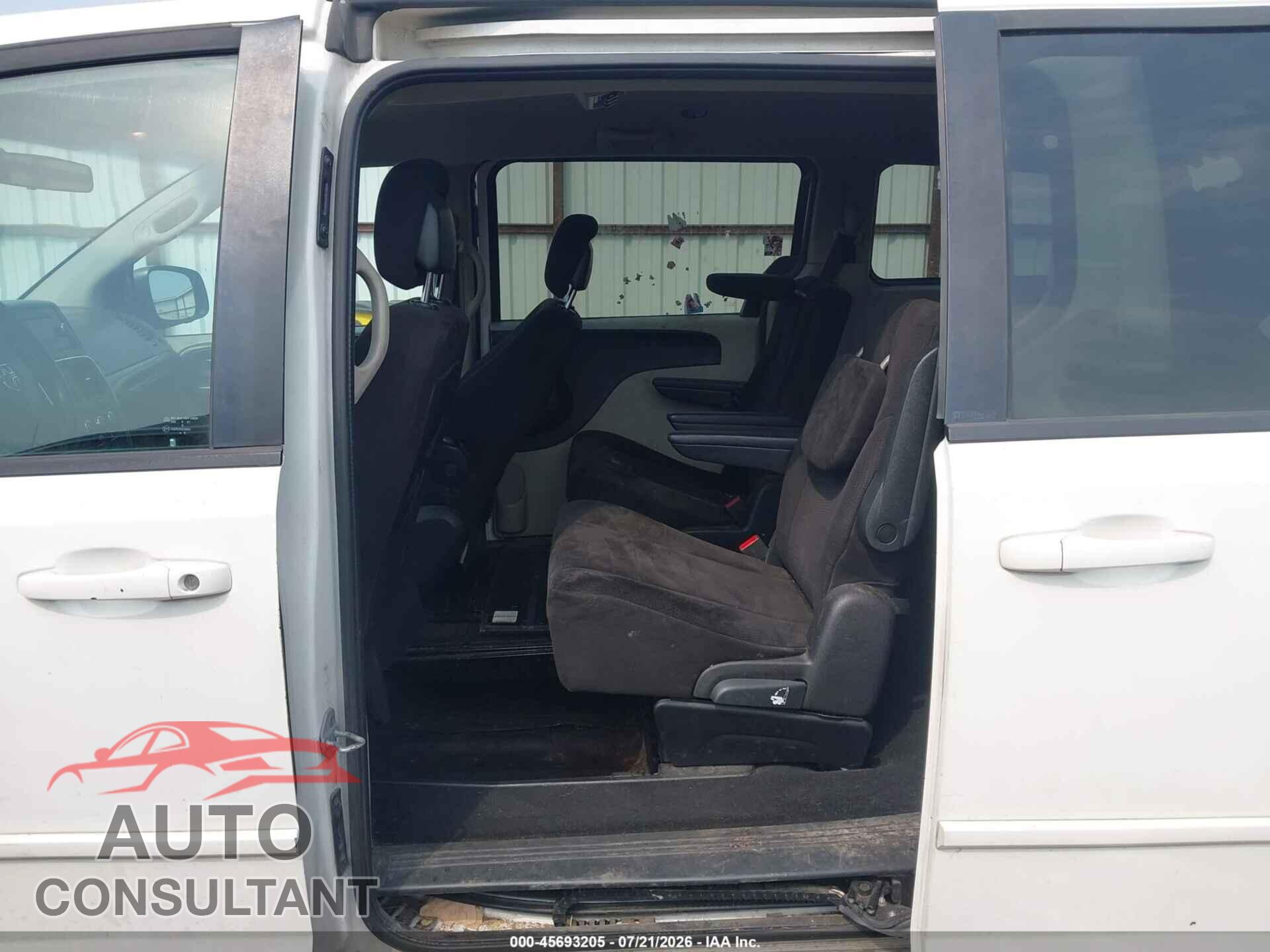DODGE GRAND CARAVAN 2011 - 2D4RN3DG4BR639589