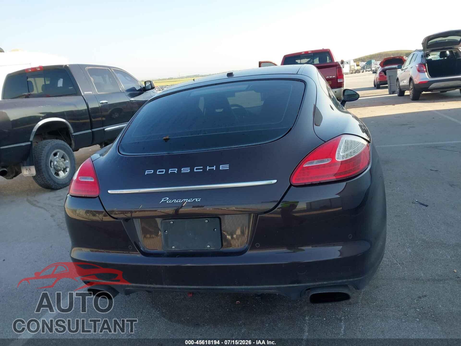 PORSCHE PANAMERA 2011 - WP0AA2A71BL011129