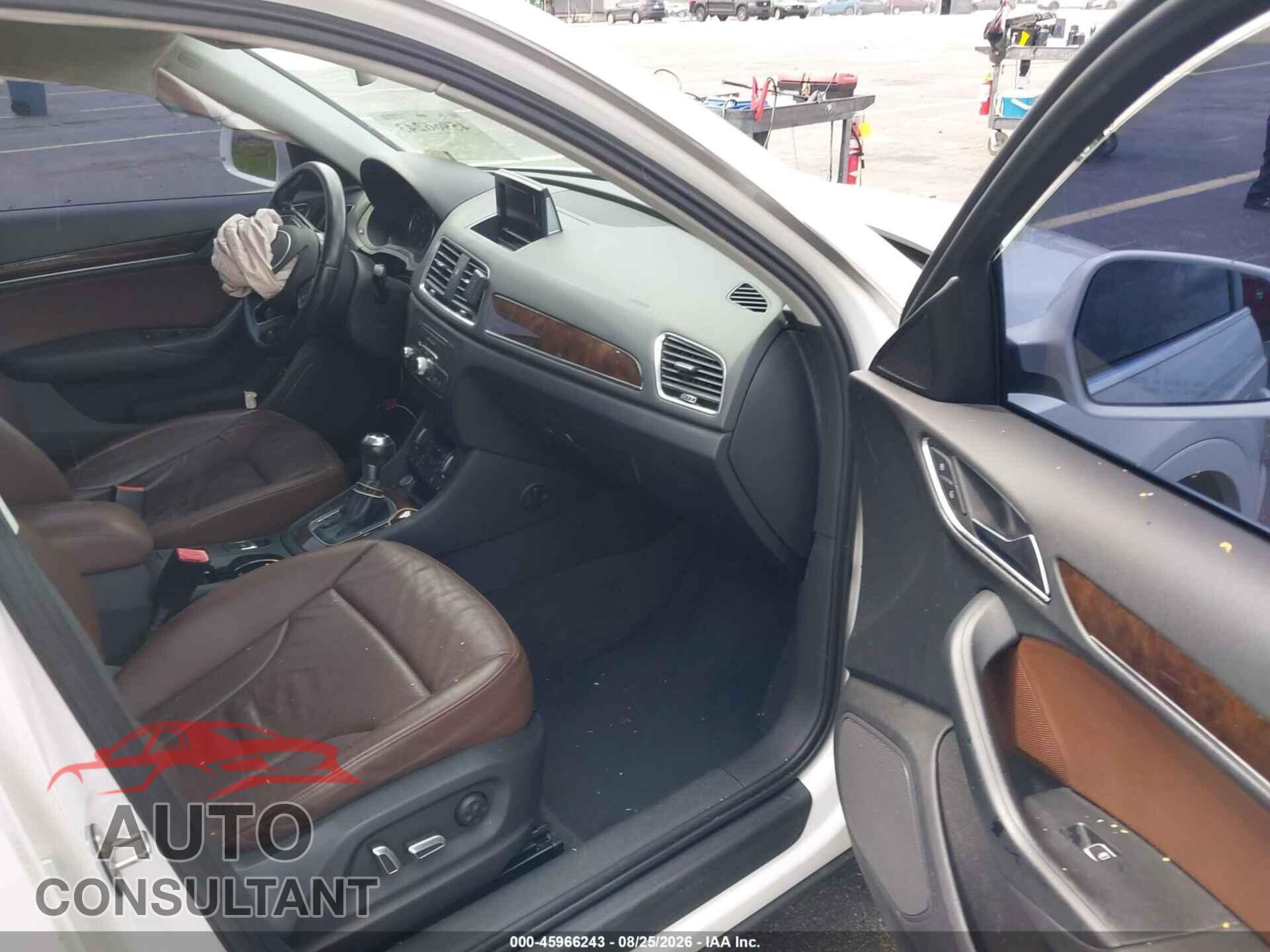 AUDI Q3 2016 - WA1BFCFS2GR009770