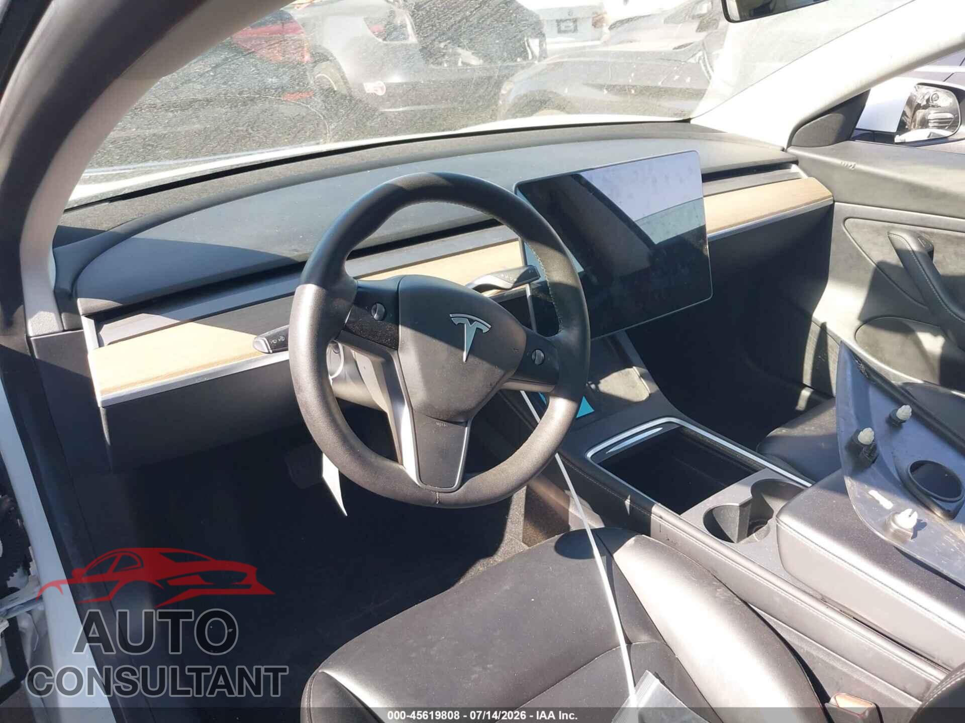 TESLA MODEL 3 2021 - 5YJ3E1EA9MF929701