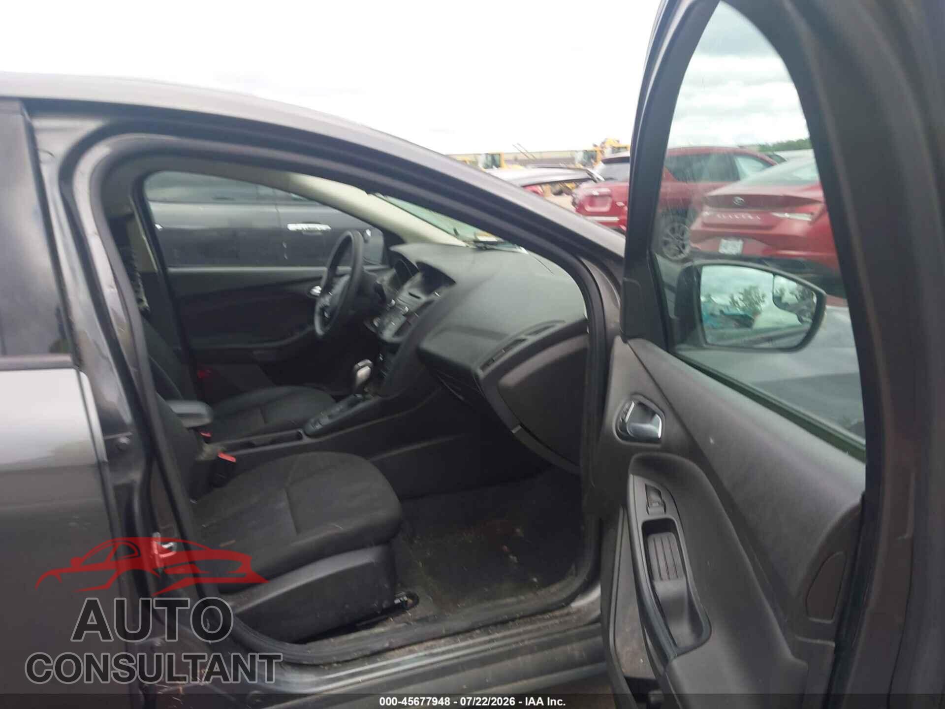 FORD FOCUS 2015 - 1FADP3F23FL342353