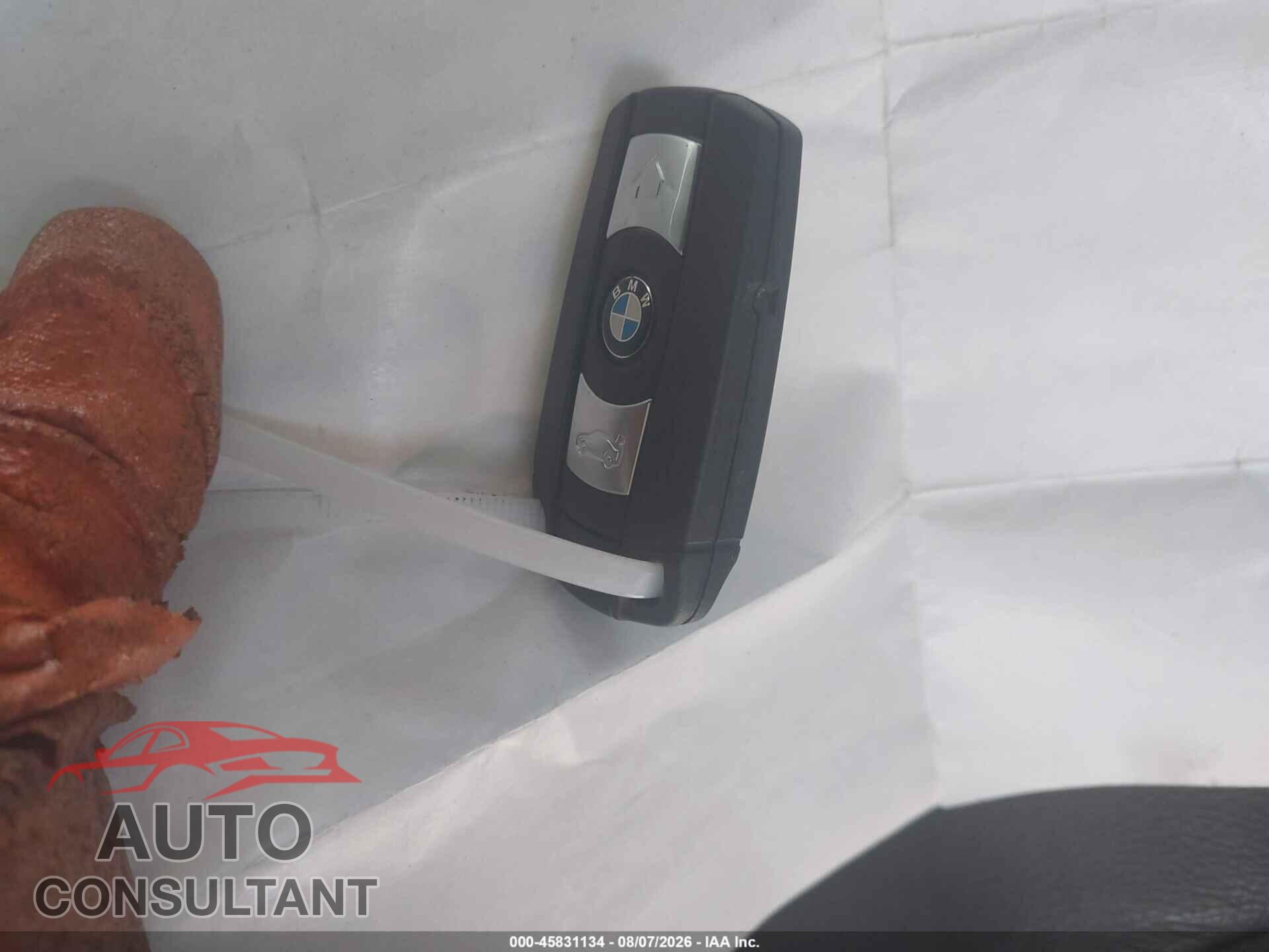BMW 328I 2011 - WBAPH5C51BA442940