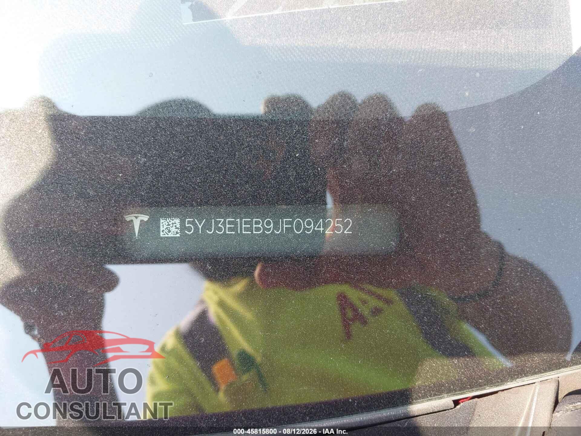 TESLA MODEL 3 2018 - 5YJ3E1EB9JF094252