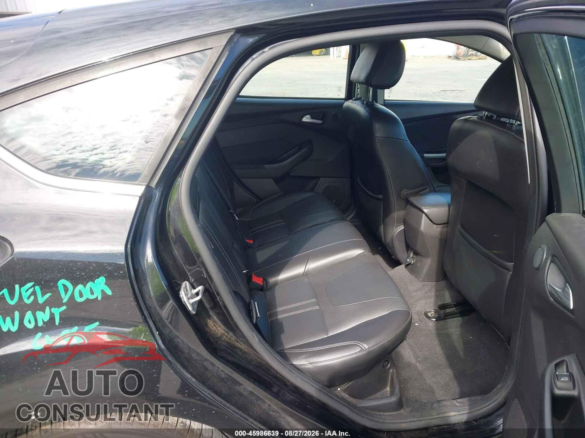 FORD FOCUS 2013 - 1FADP3N29DL382547
