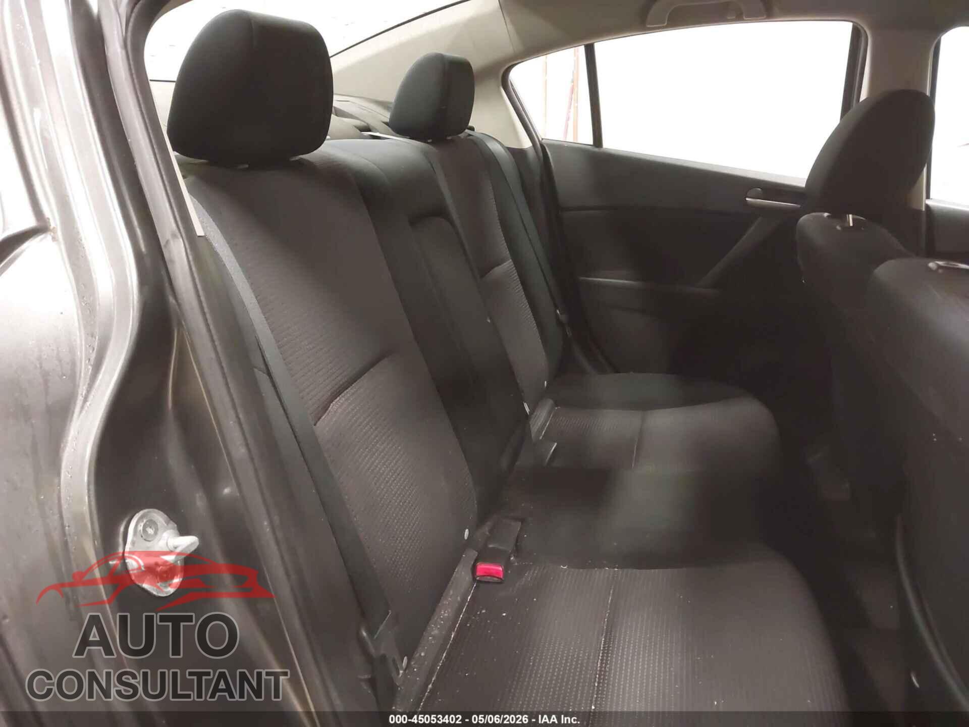MAZDA MAZDA3 2012 - JM1BL1V85C1678696