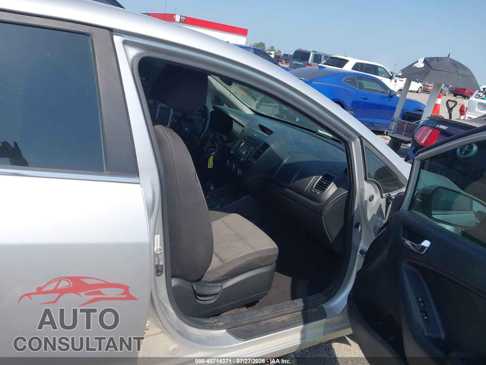 KIA FORTE 2015 - KNAFX4A86F5356110
