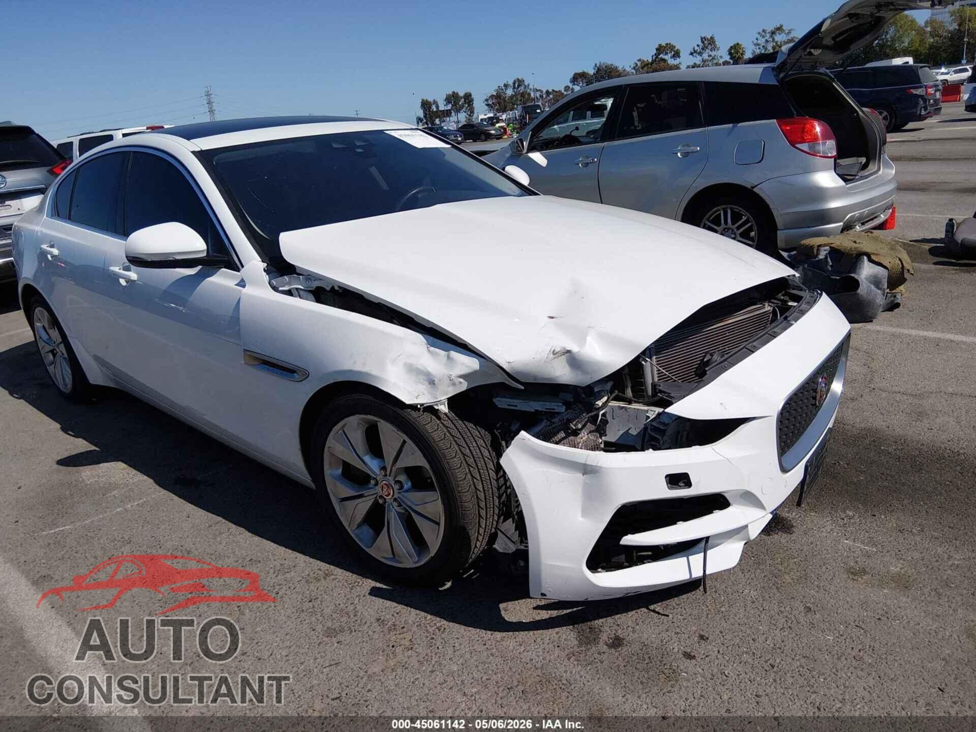 JAGUAR XE 2020 - SAJAE4FX7LCP64207