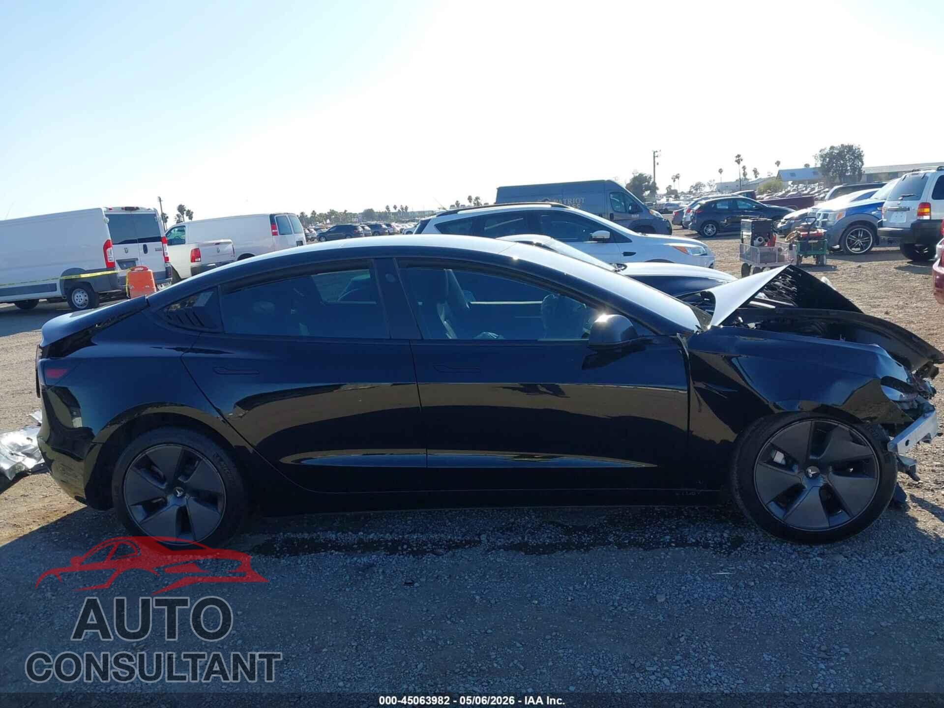 TESLA MODEL 3 2023 - 5YJ3E1EA2PF432705
