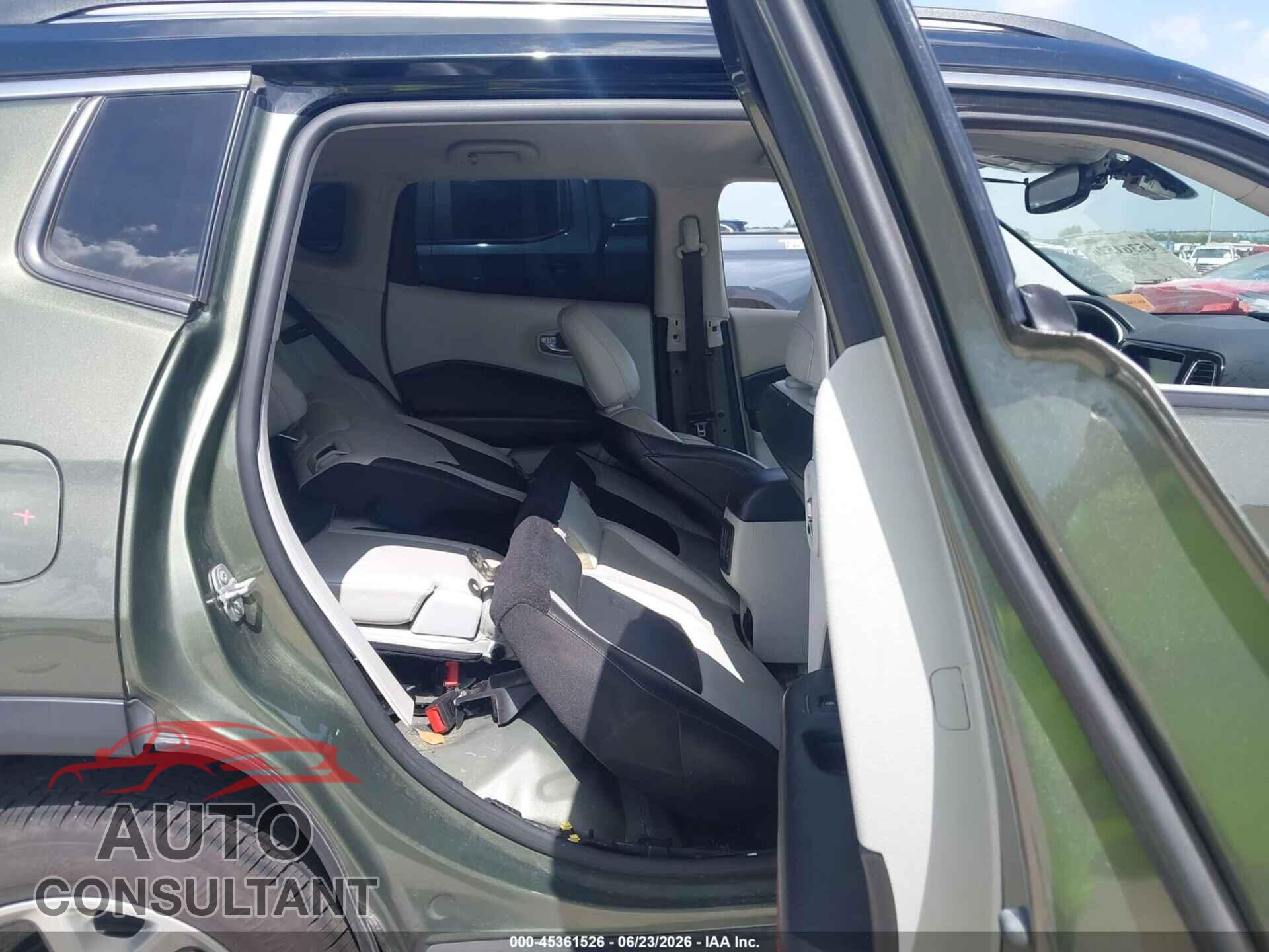 JEEP COMPASS 2021 - 3C4NJDCB2MT604553