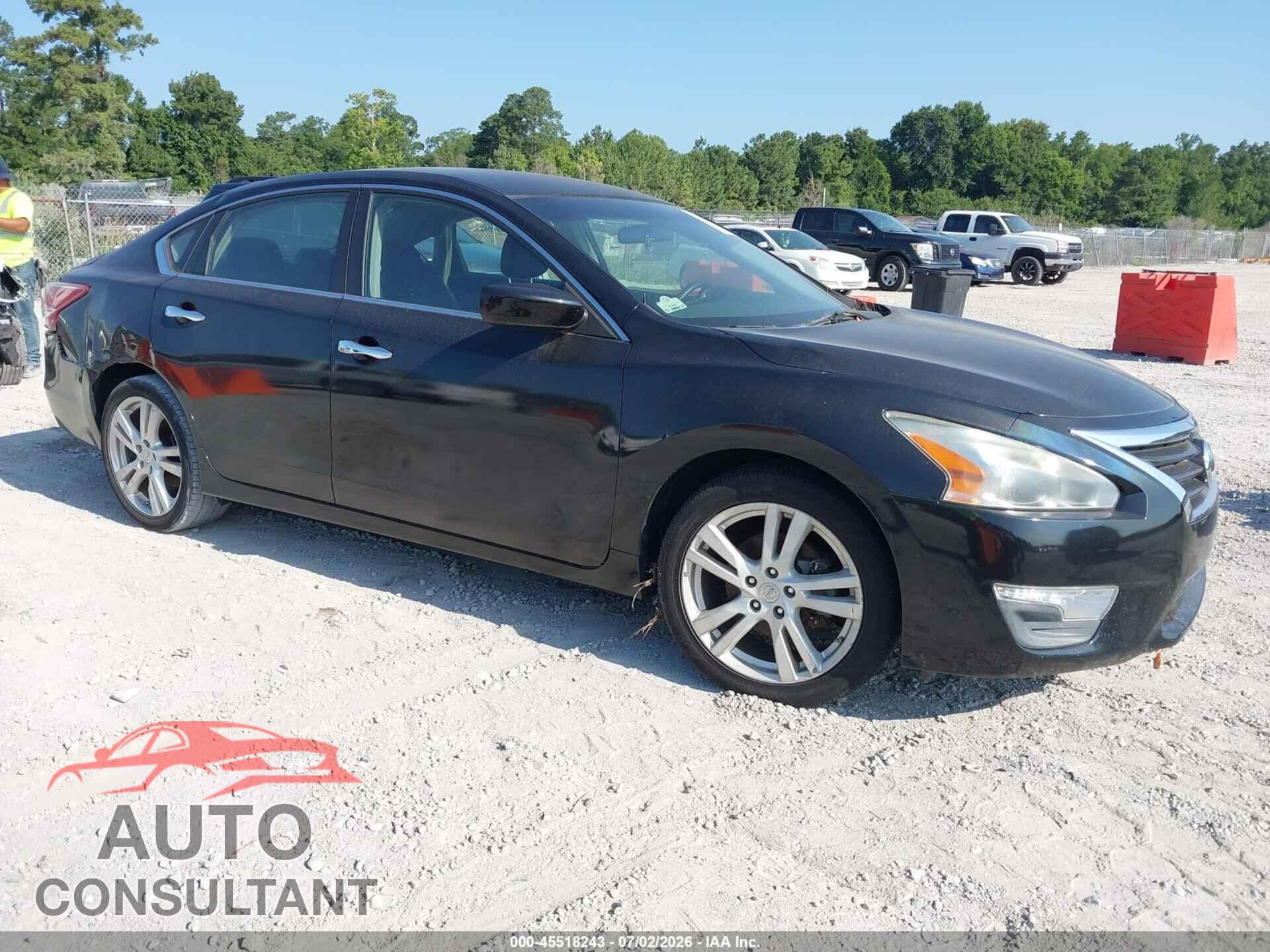 NISSAN ALTIMA 2013 - 1N4BL3AP3DC104375