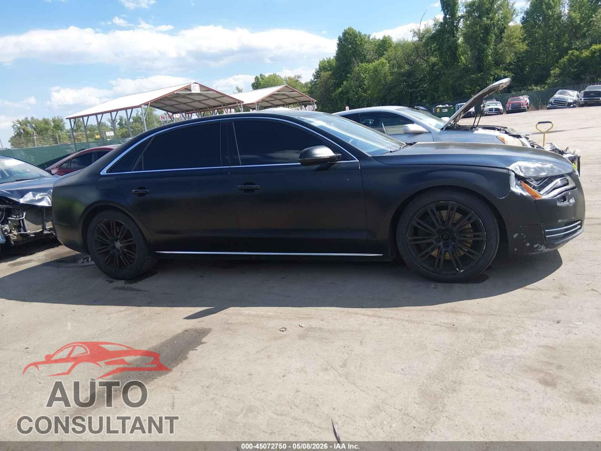 AUDI A8 L 2012 - WAURVAFD3CN022510