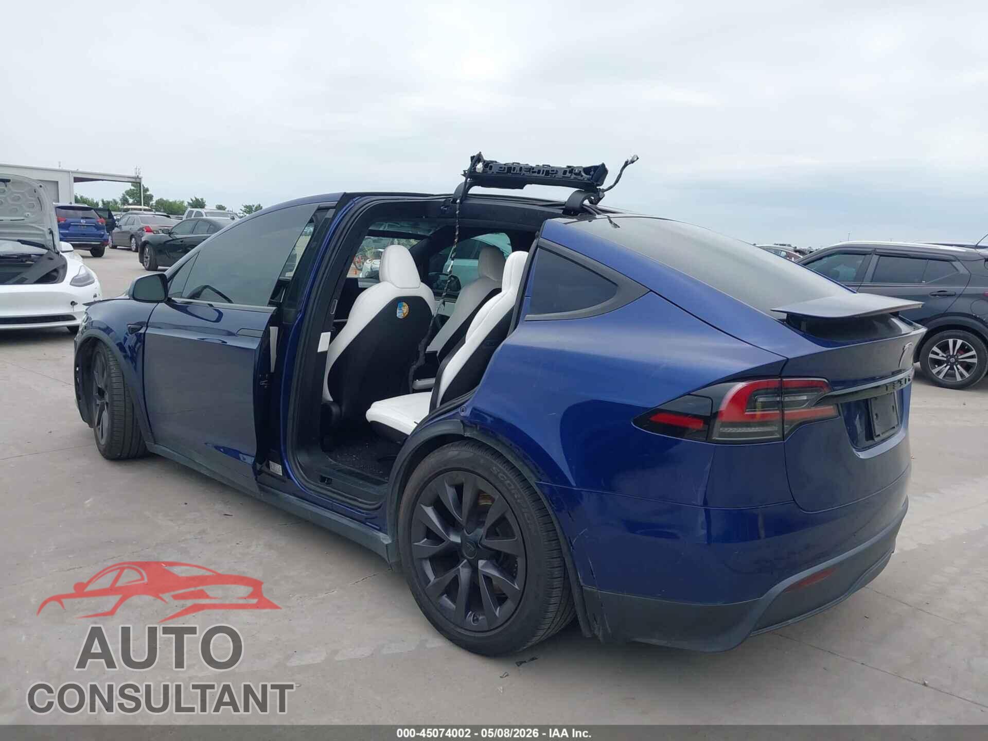 TESLA MODEL X 2023 - 7SAXCBE57PF381740