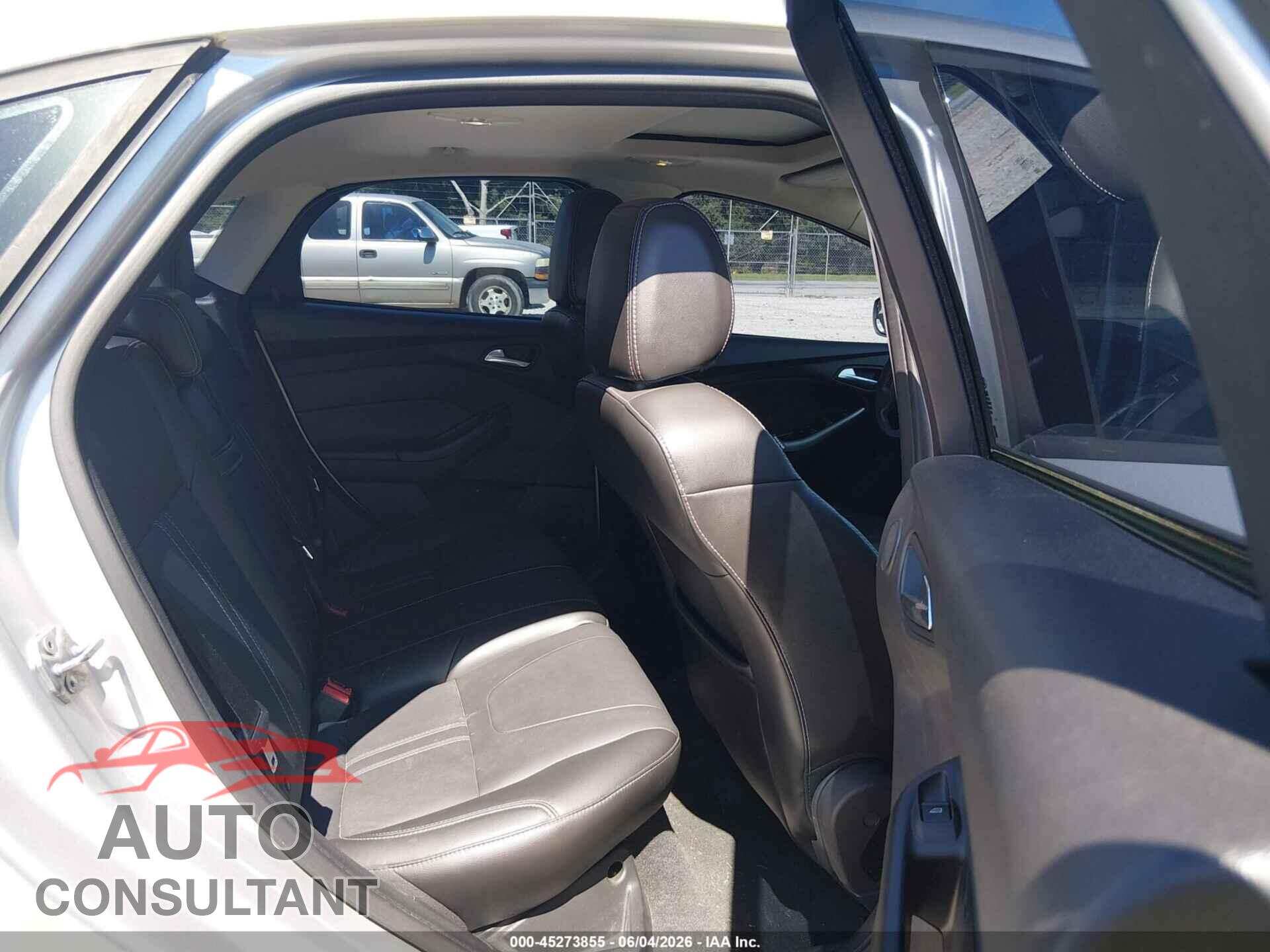 FORD FOCUS 2013 - 1FADP3F29DL174537