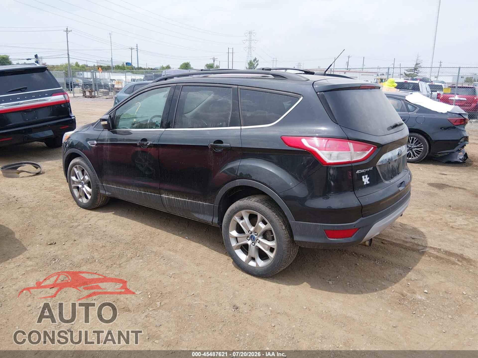 FORD ESCAPE 2013 - 1FMCU9H93DUB14027