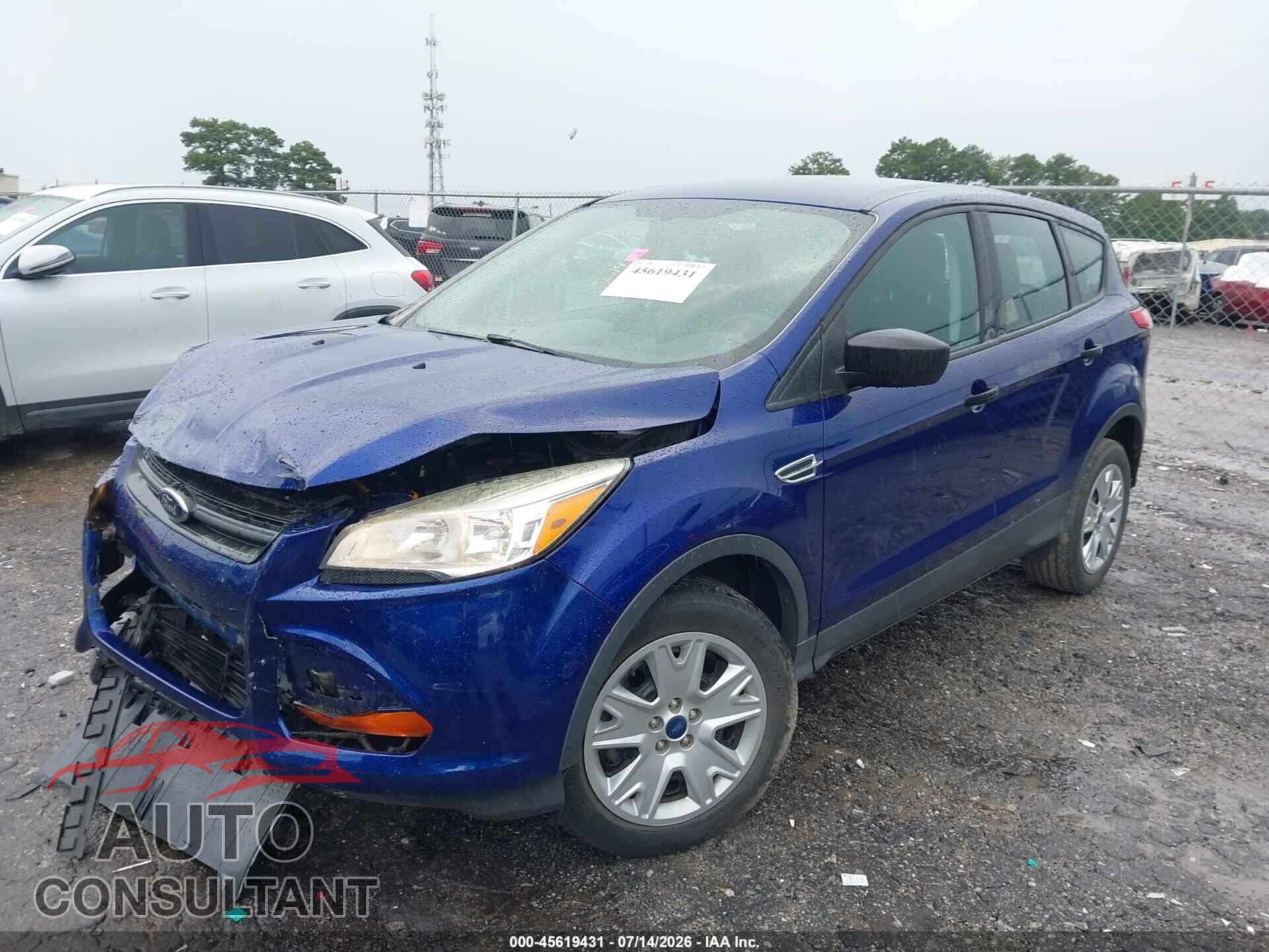FORD ESCAPE 2013 - 1FMCU0F7XDUB50701