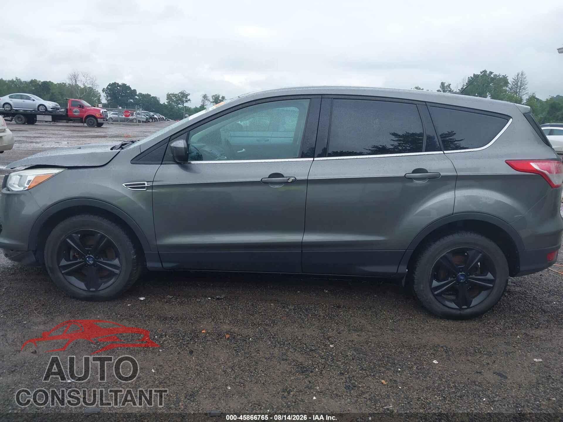 FORD ESCAPE 2014 - 1FMCU9GX5EUC82544