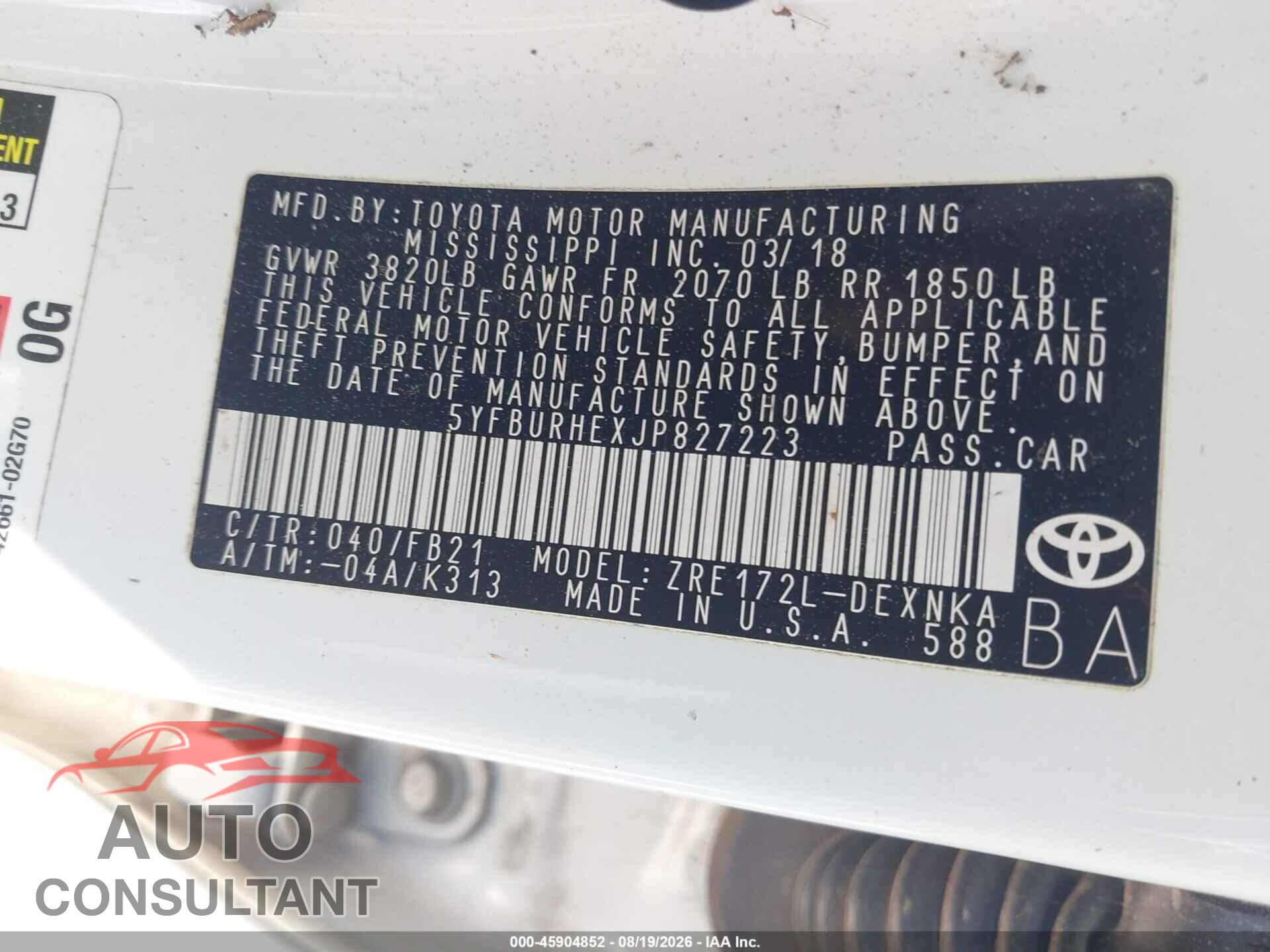 TOYOTA COROLLA 2018 - 5YFBURHEXJP827223