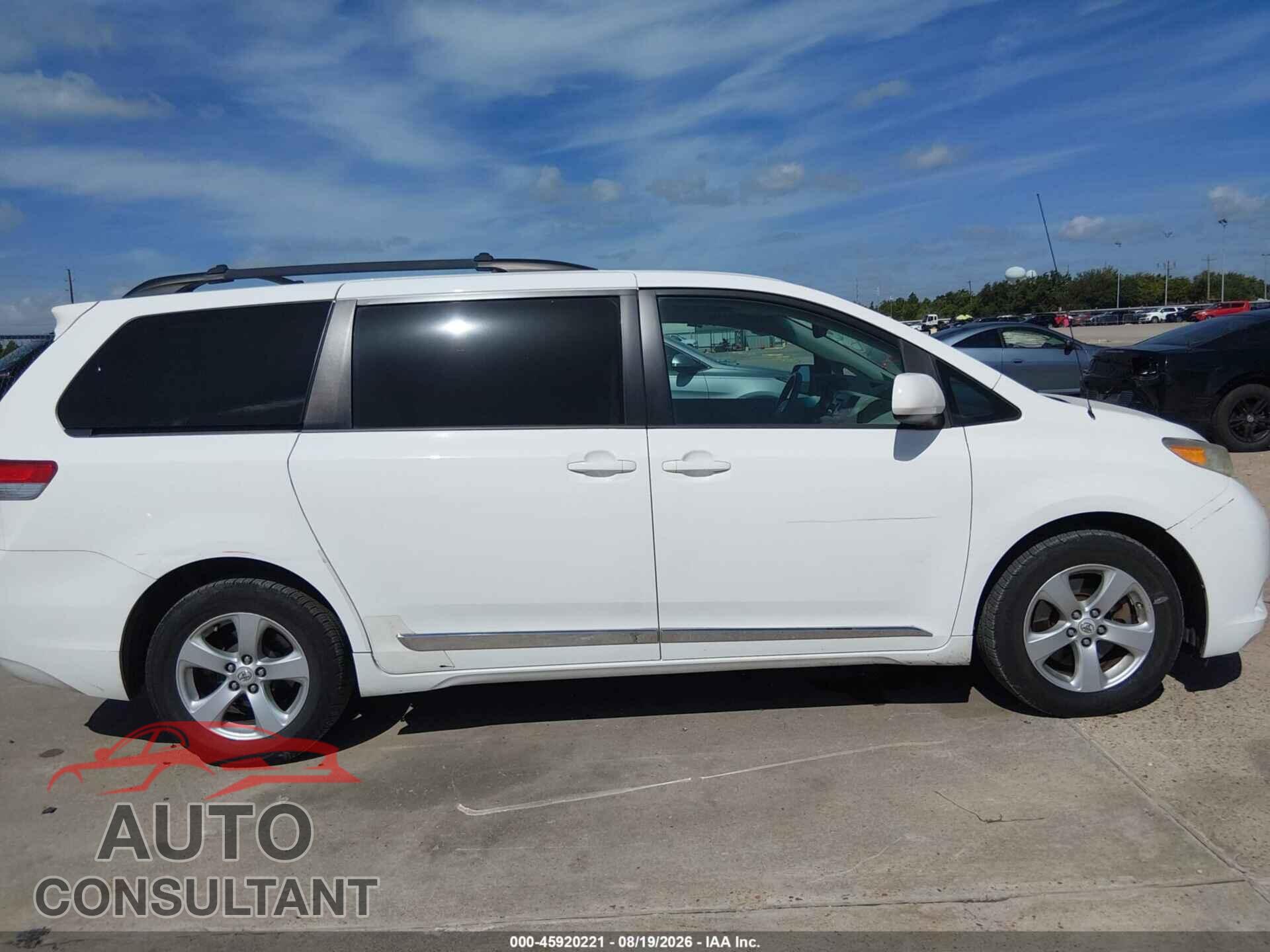 TOYOTA SIENNA 2012 - 5TDKK3DC4CS237696