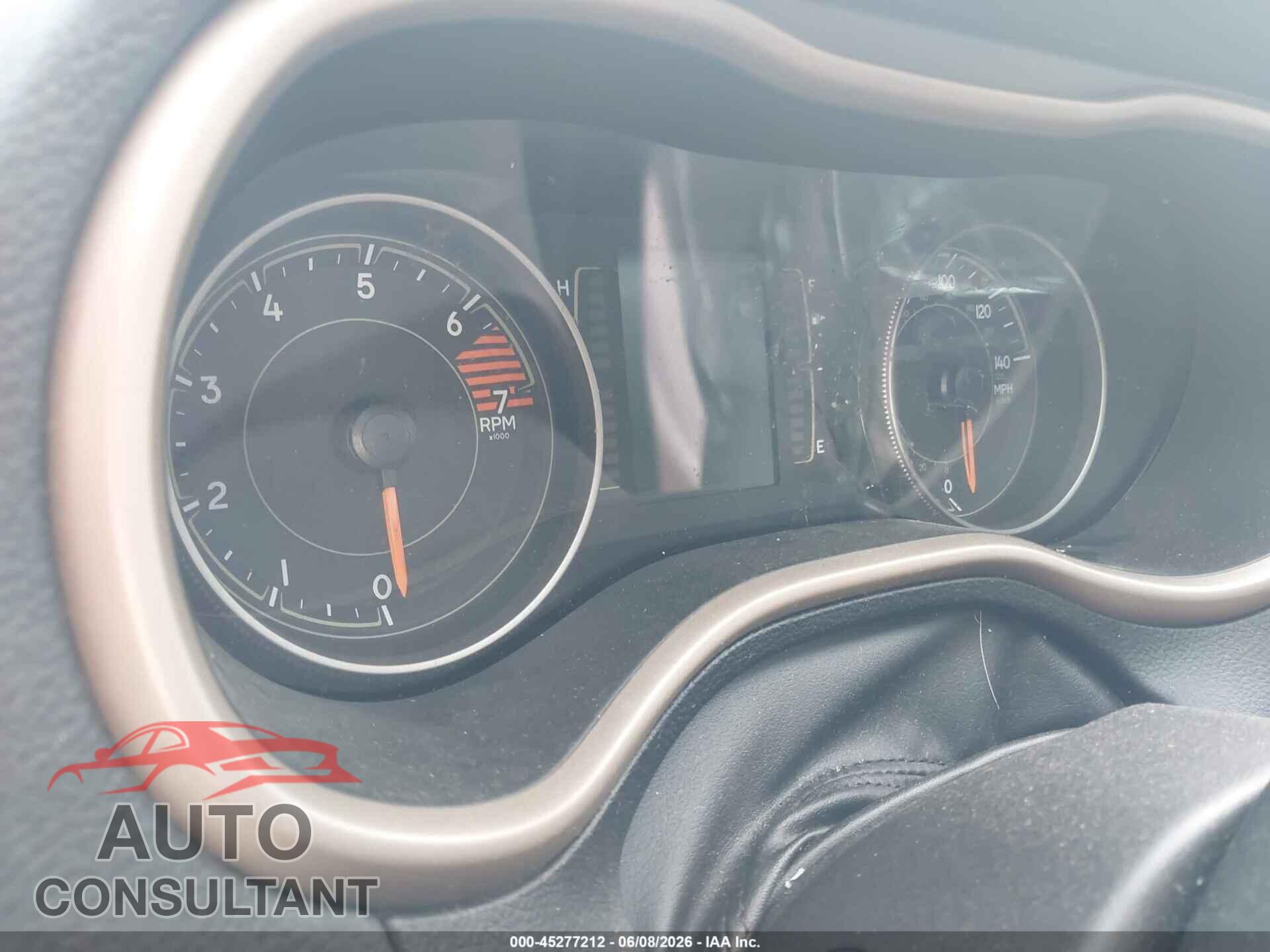 JEEP CHEROKEE 2018 - 1C4PJLCB4JD545106