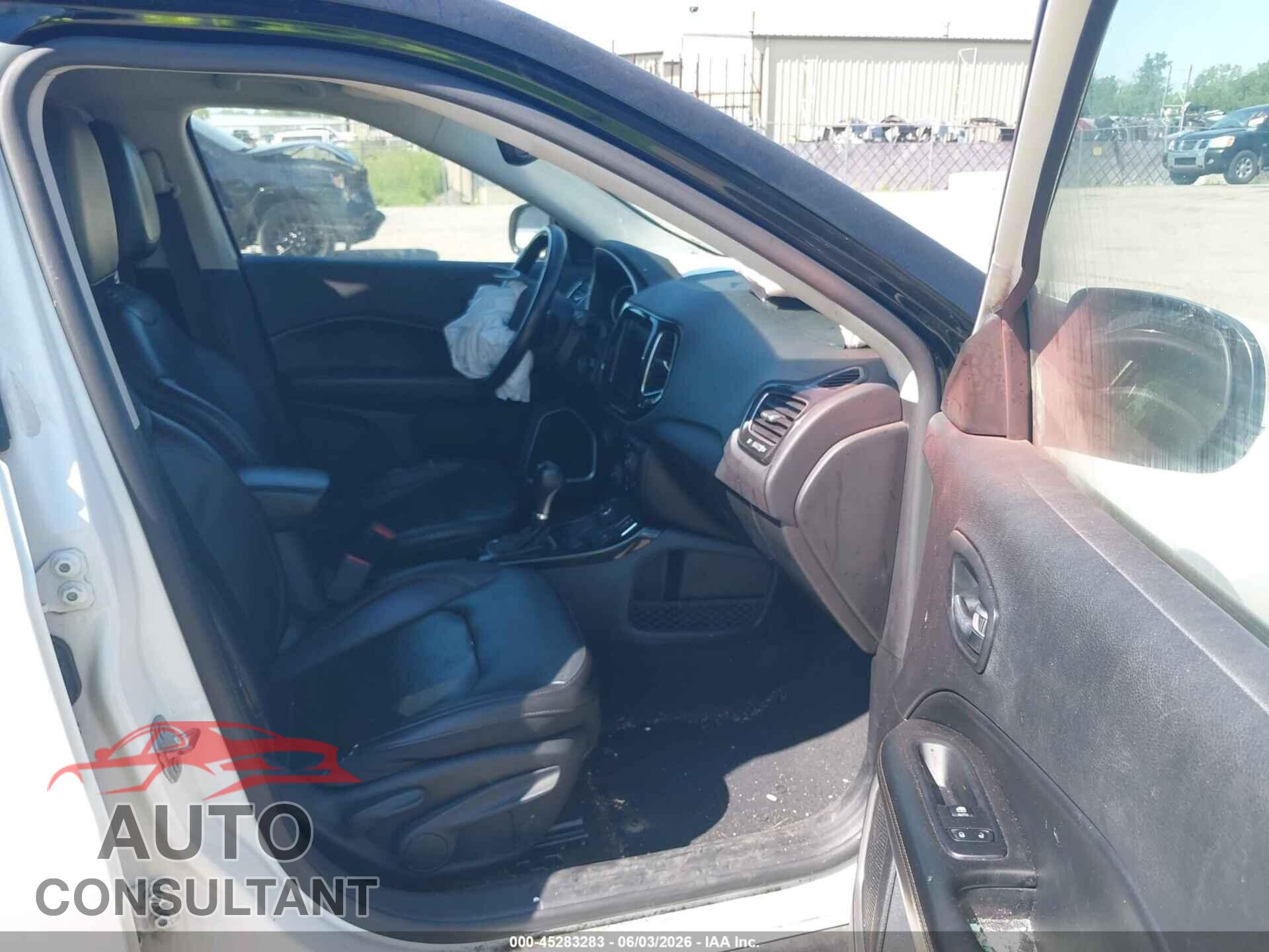 JEEP COMPASS 2019 - 3C4NJDCB1KT826398