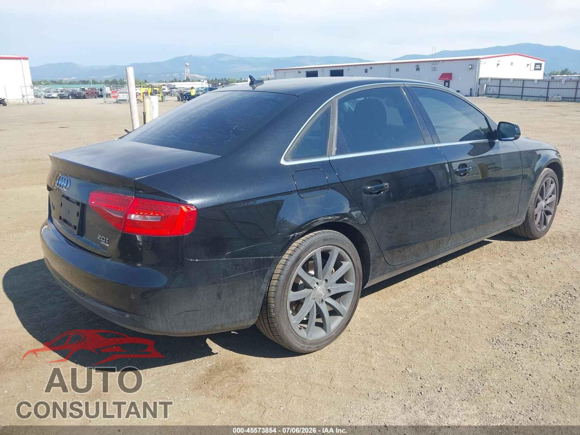 AUDI A4 2013 - WAUFFAFL8DN050098
