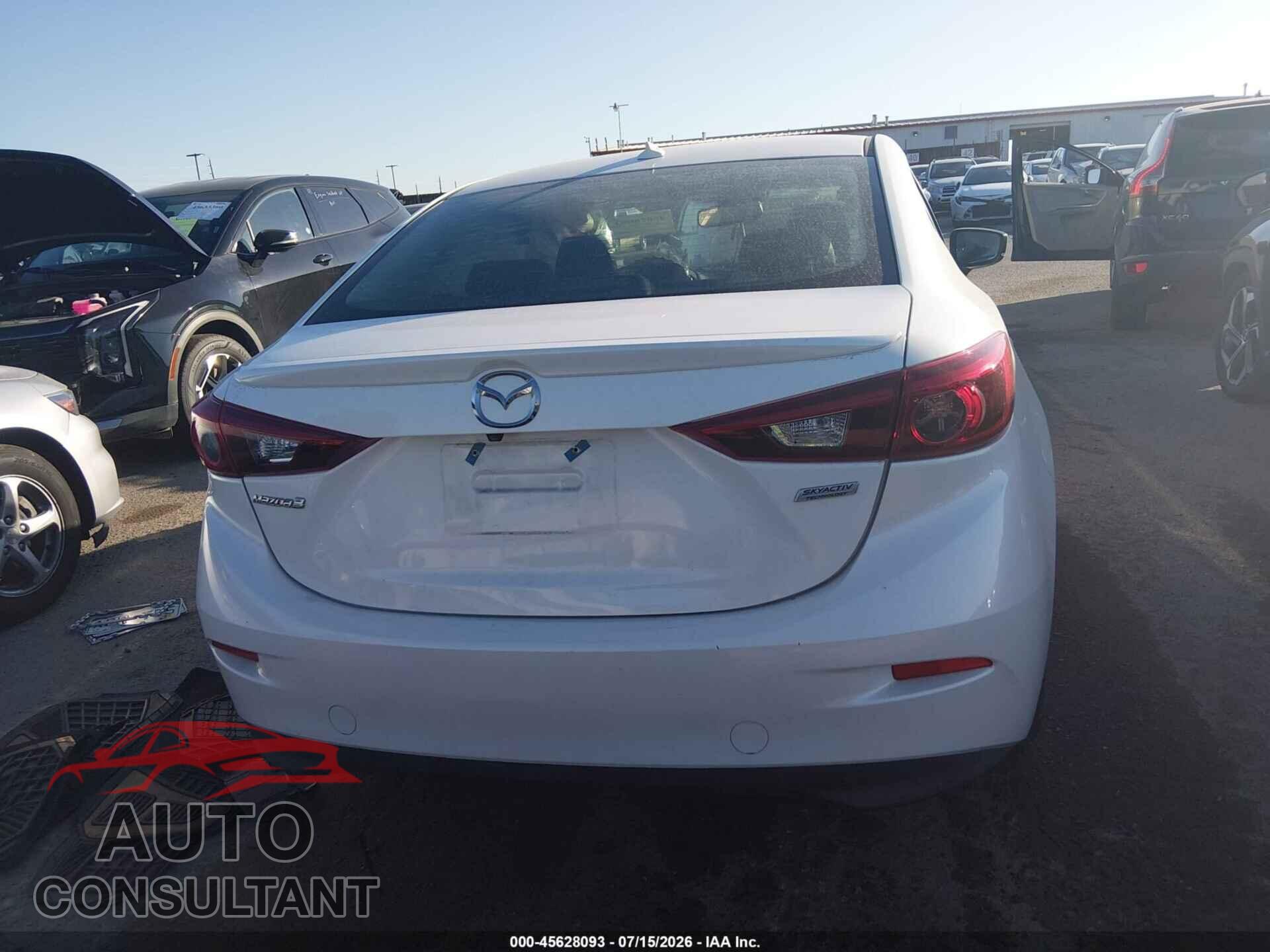 MAZDA MAZDA3 2017 - 3MZBN1W3XHM130570