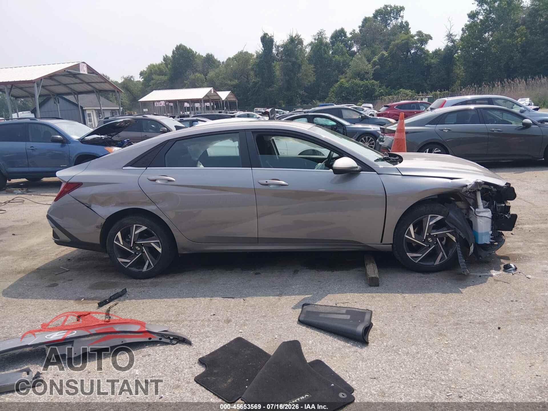 HYUNDAI ELANTRA 2024 - KMHLS4DG9RU748849