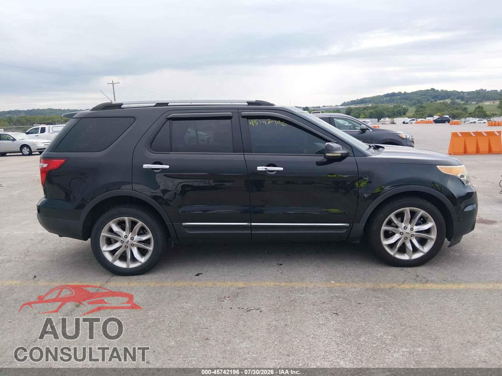 FORD EXPLORER 2012 - 1FMHK8F81CGA92977
