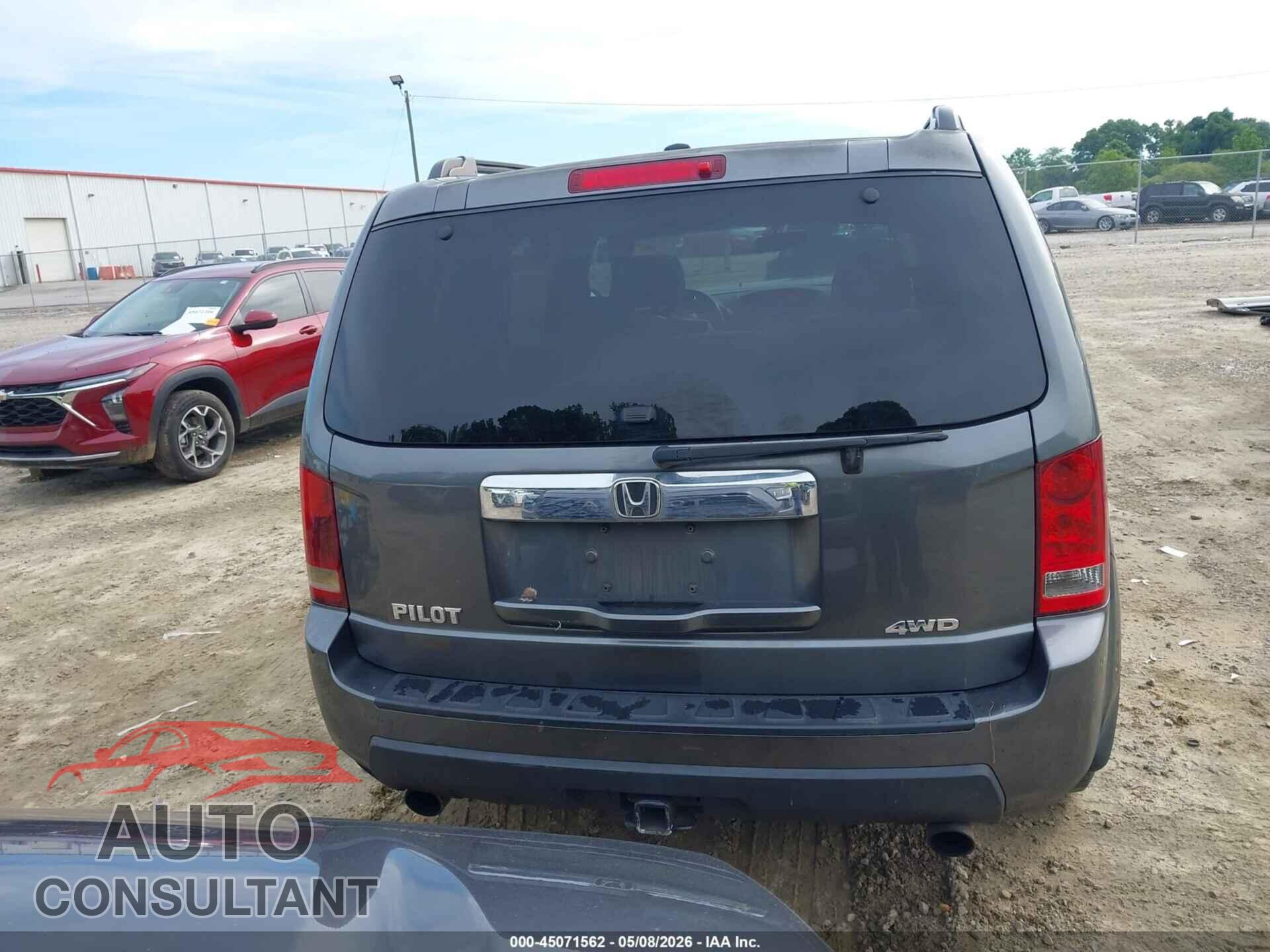 HONDA PILOT 2011 - 5FNYF4H59BB035794