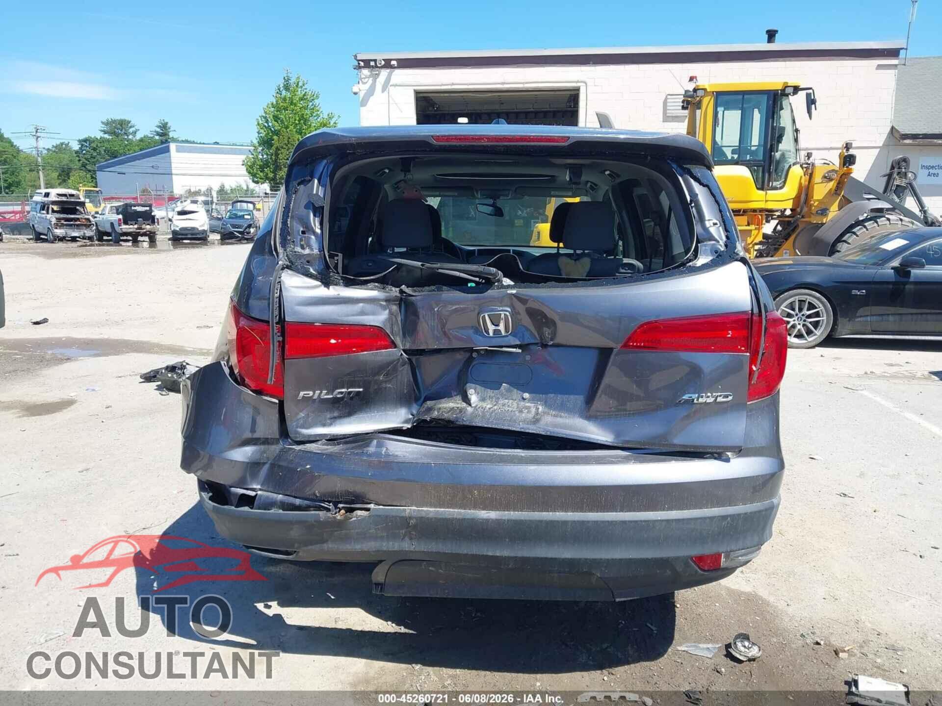 HONDA PILOT 2017 - 5FNYF6H55HB043444
