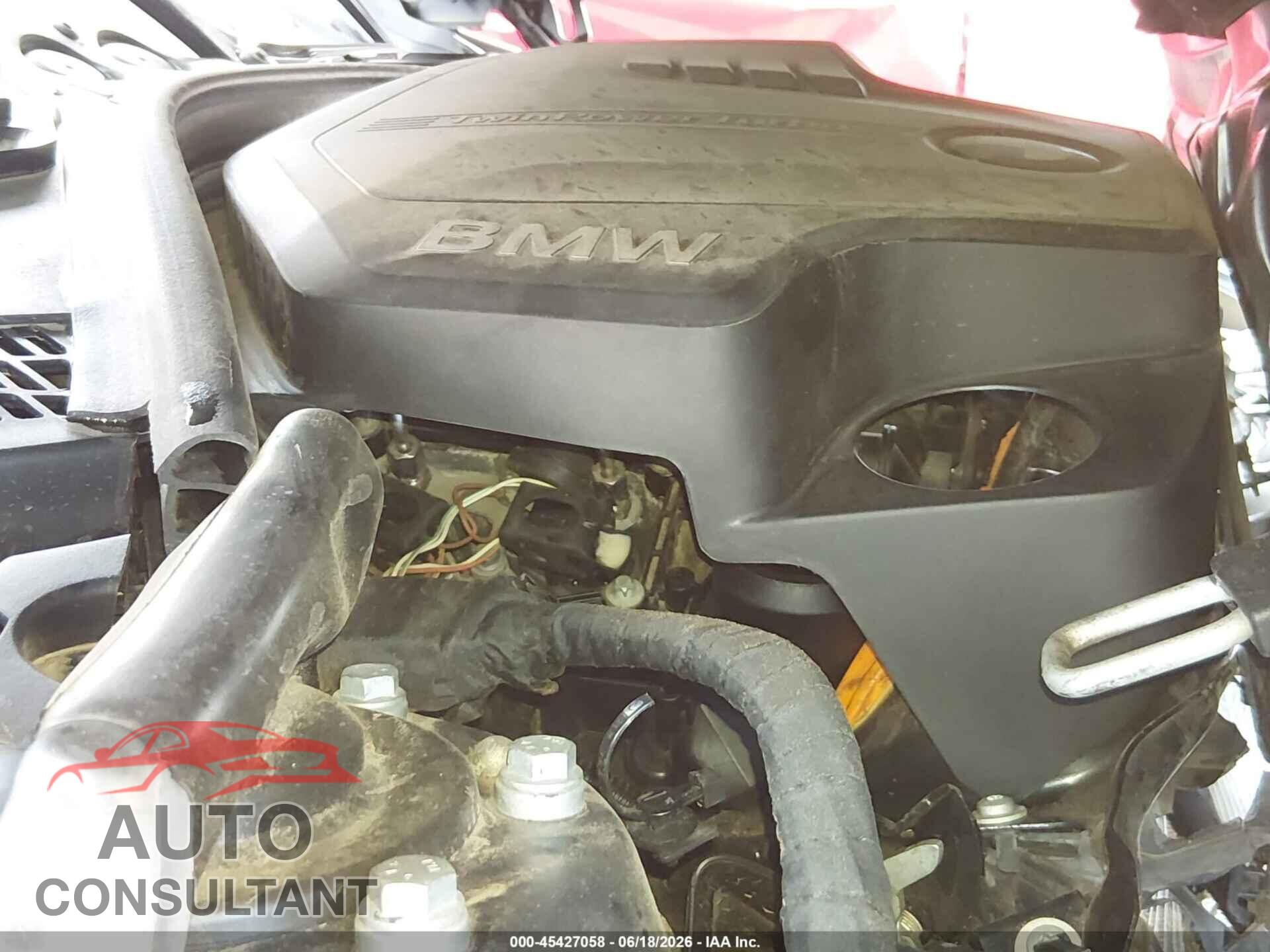 BMW 328I 2016 - WBA8E3G56GNU05085