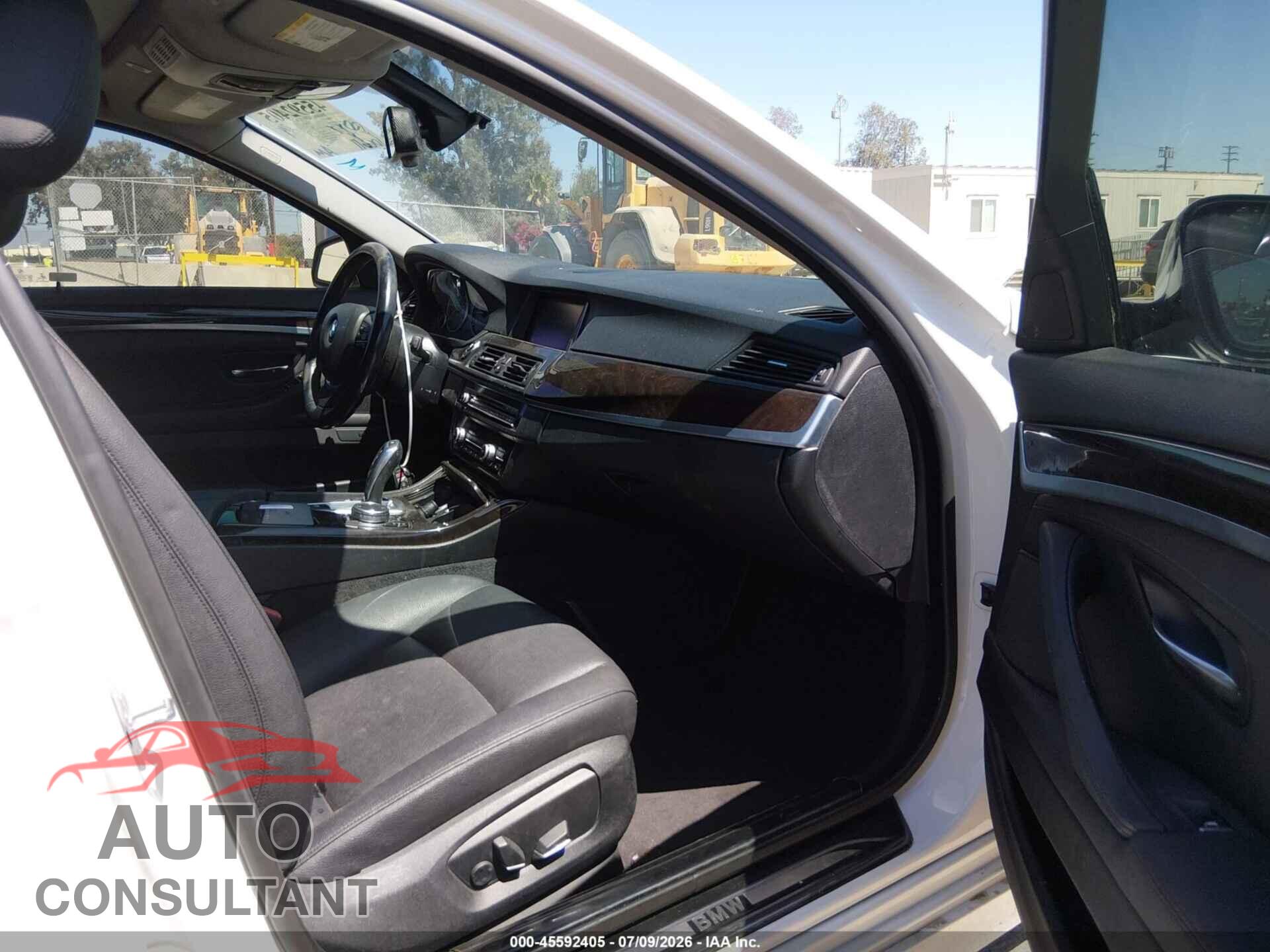 BMW 528I 2015 - WBA5A5C52FD516608
