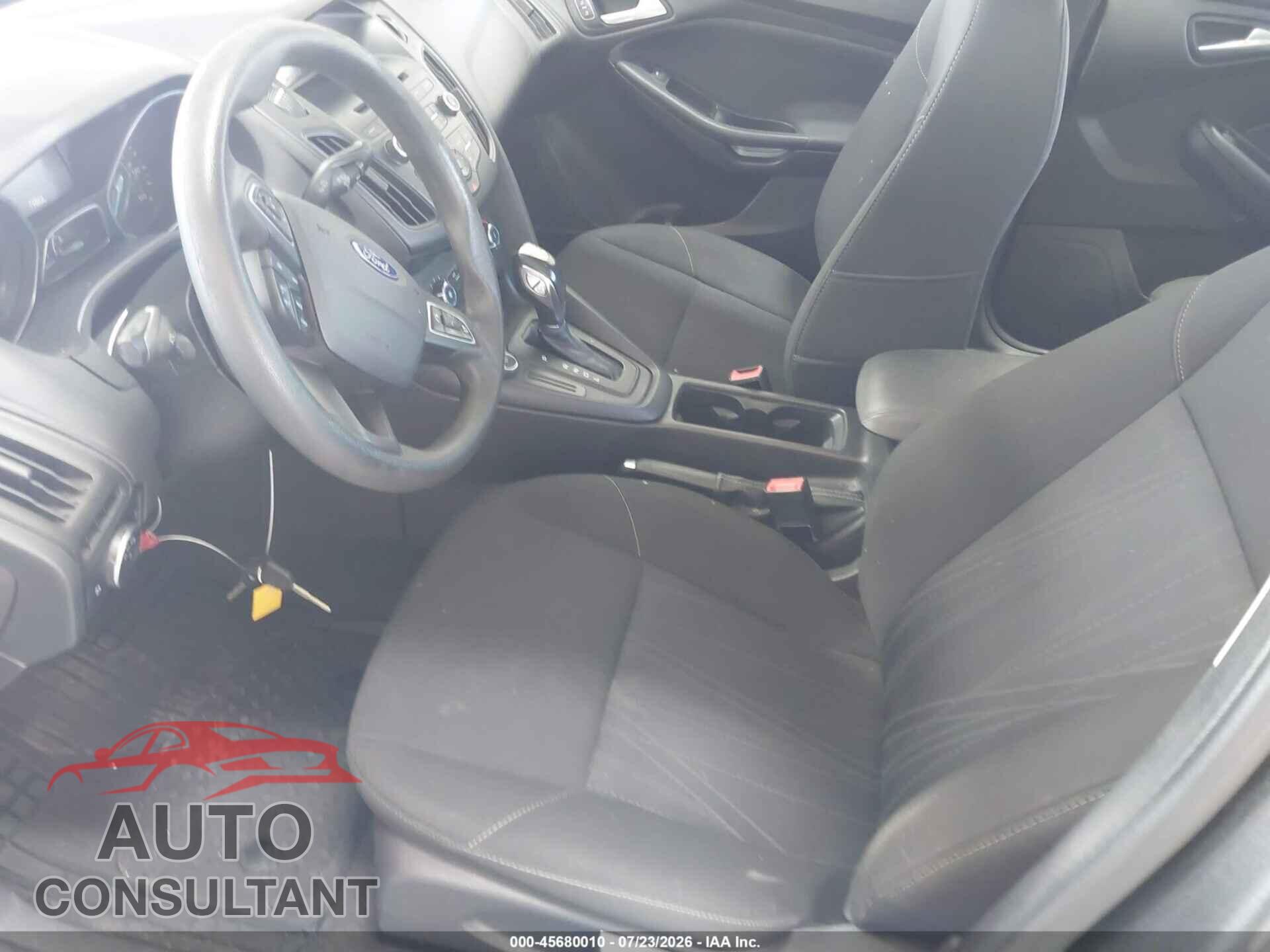 FORD FOCUS 2016 - 1FADP3F20GL255429