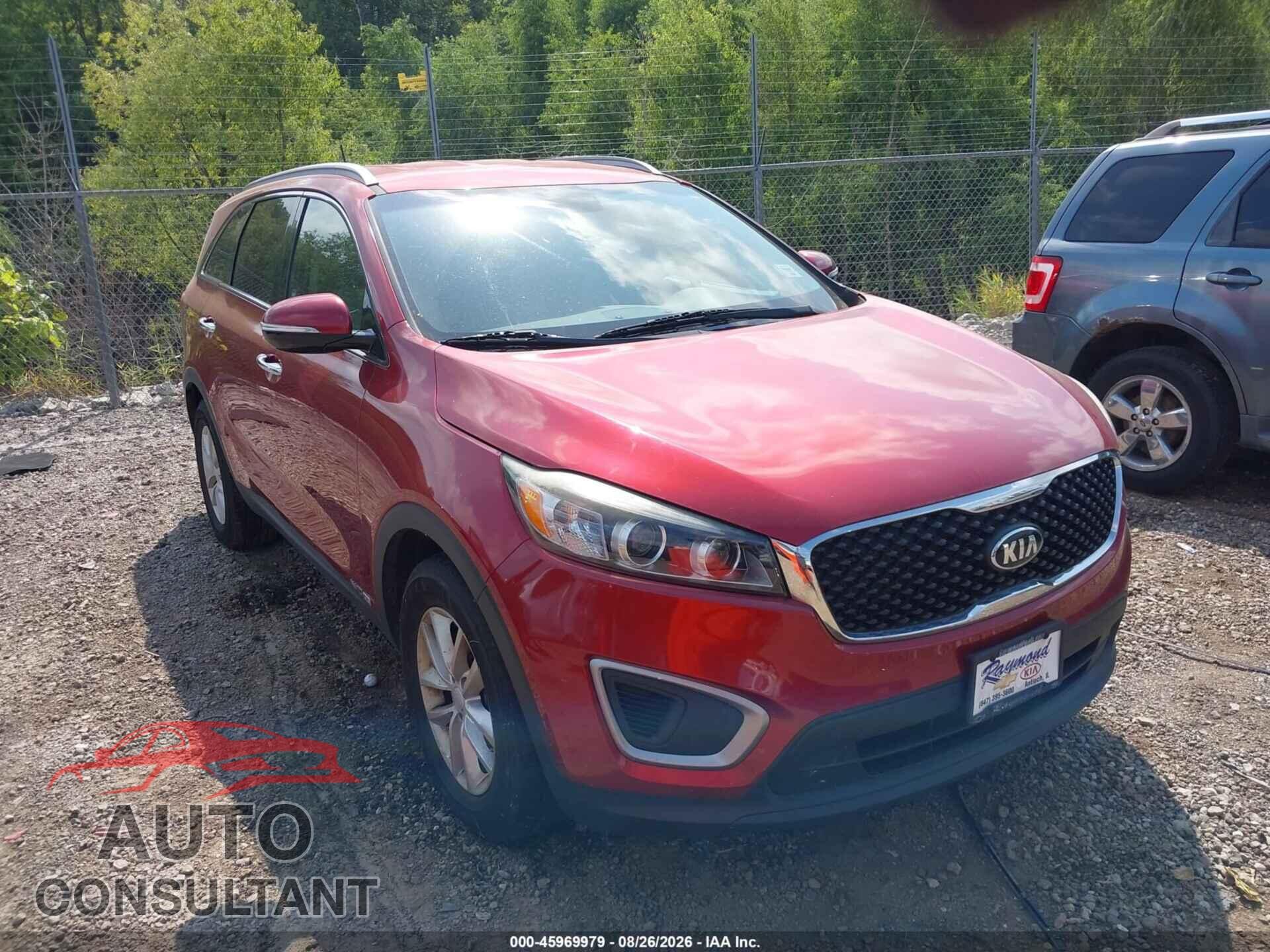 KIA SORENTO 2017 - 5XYPGDA56HG324121