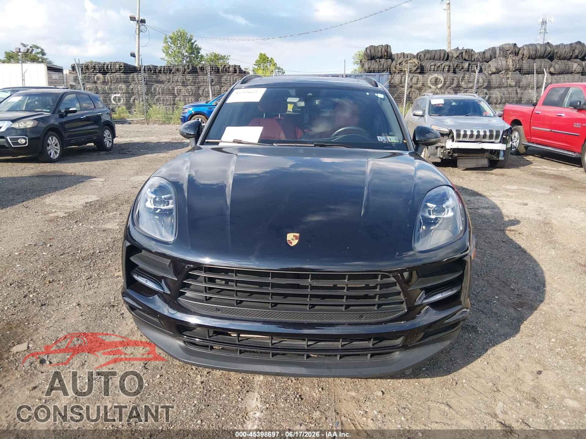 PORSCHE MACAN 2019 - WP1AA2A58KLB00497