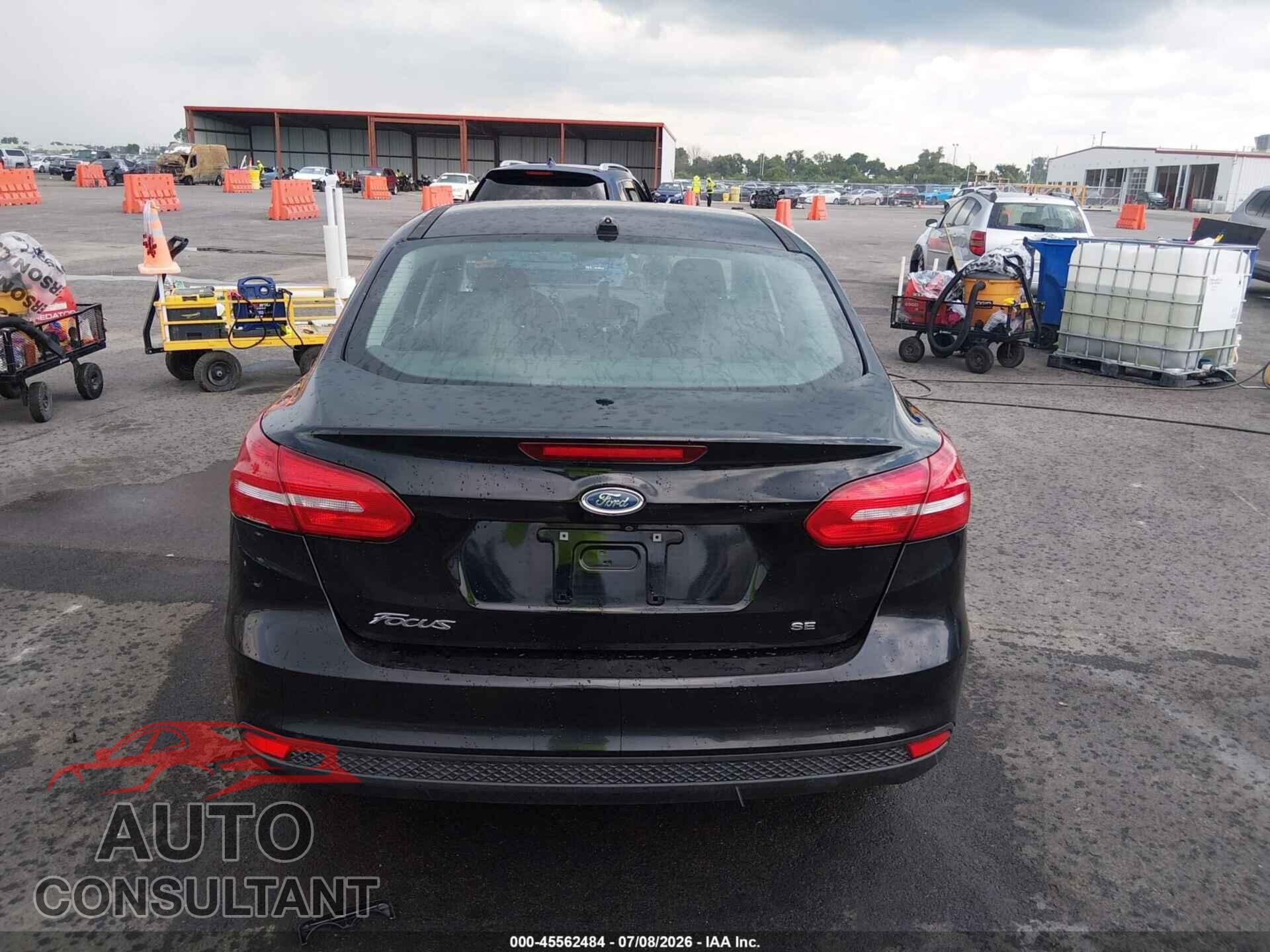 FORD FOCUS 2017 - 1FADP3F24HL270162