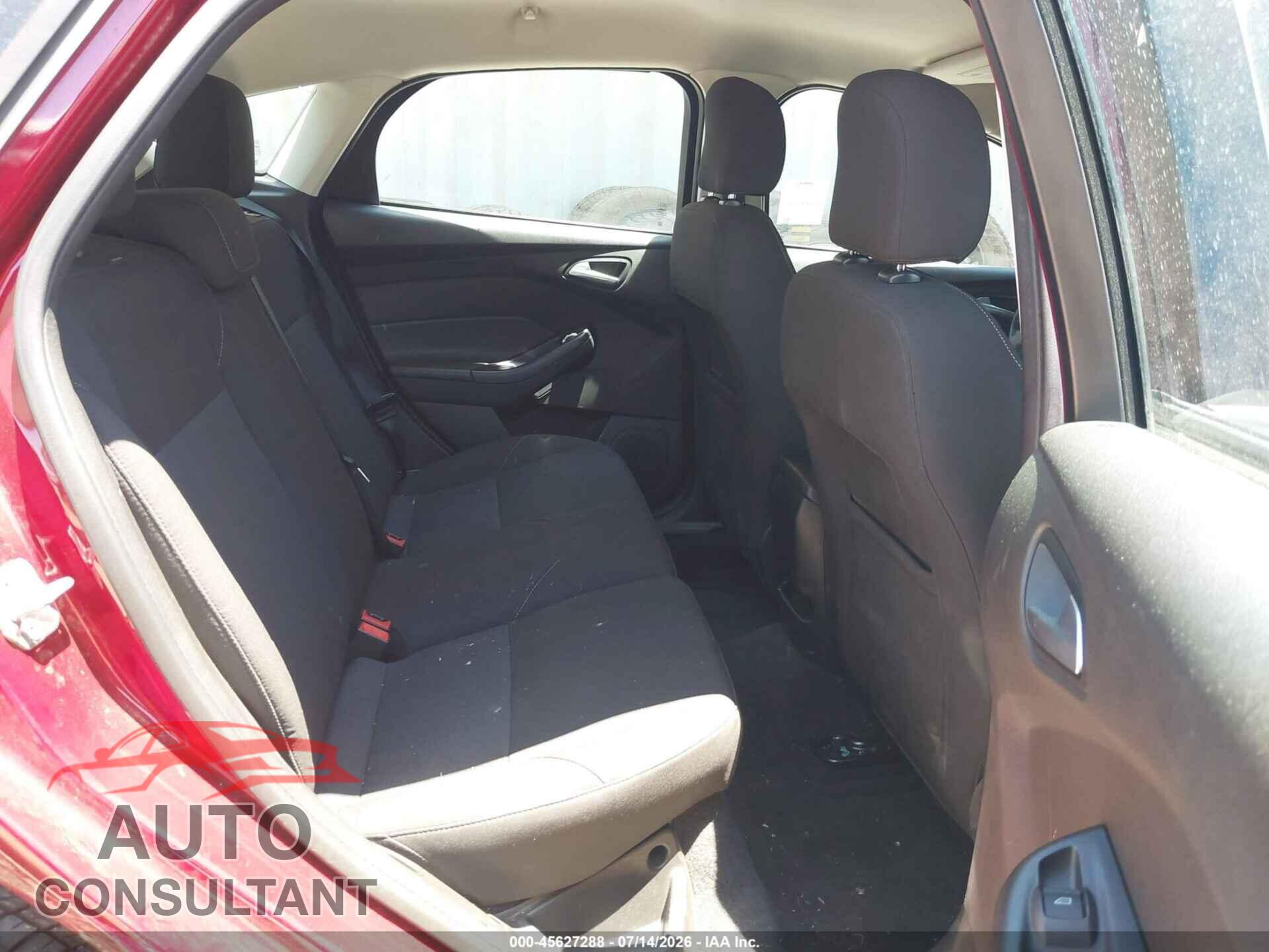 FORD FOCUS 2016 - 1FADP3K22GL238704