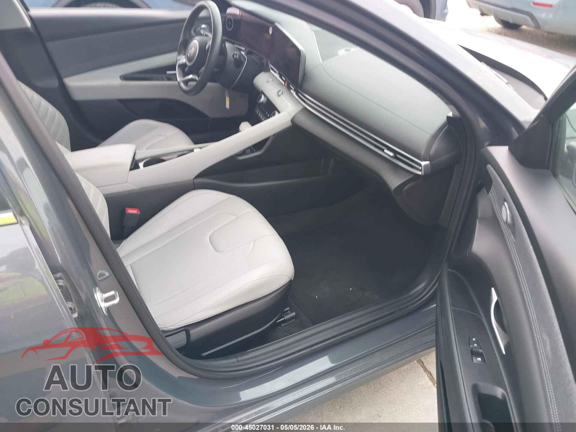 HYUNDAI ELANTRA 2025 - KMHLP4DG4SU909938