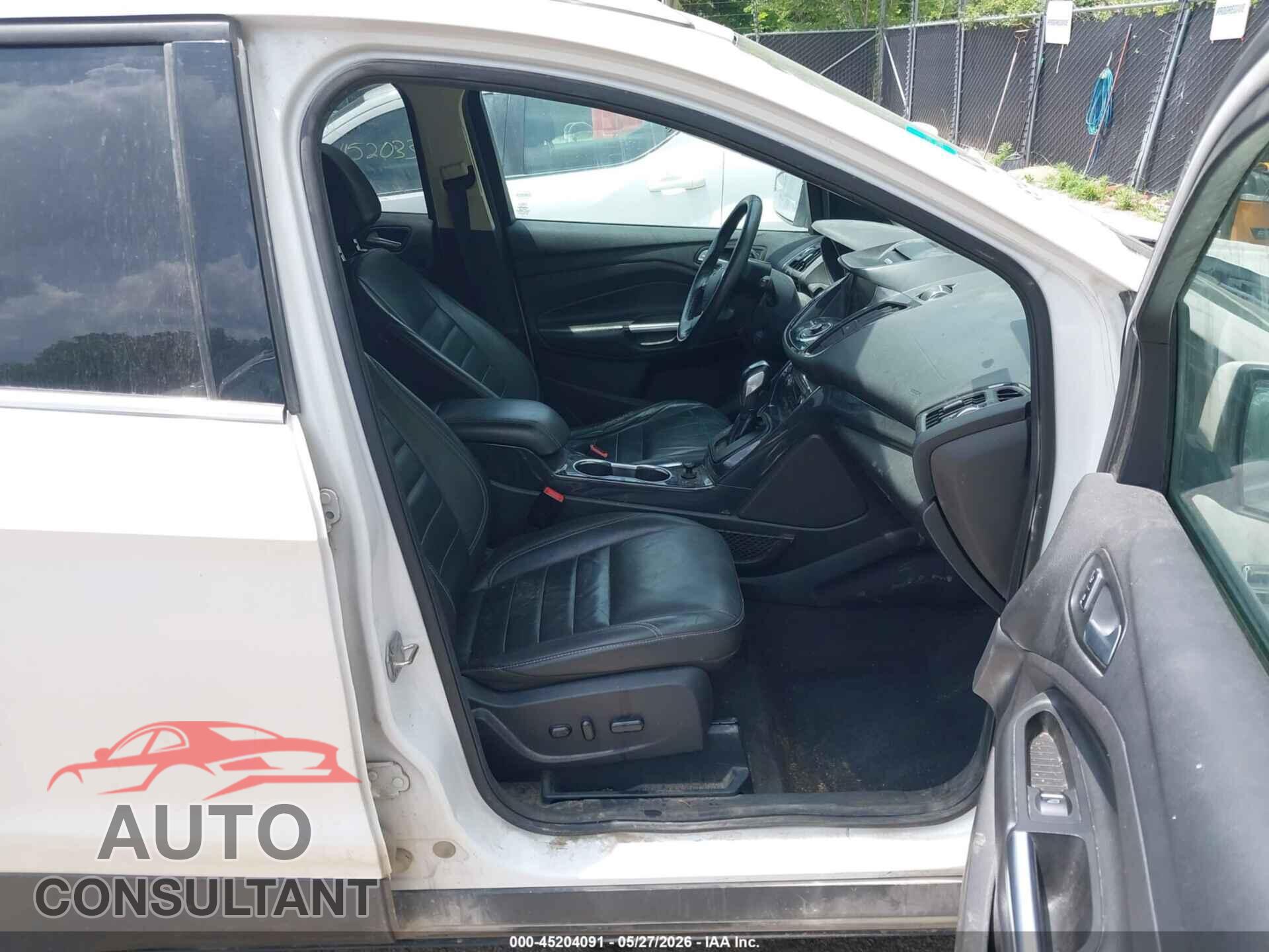 FORD ESCAPE 2015 - 1FMCU0J93FUC35889