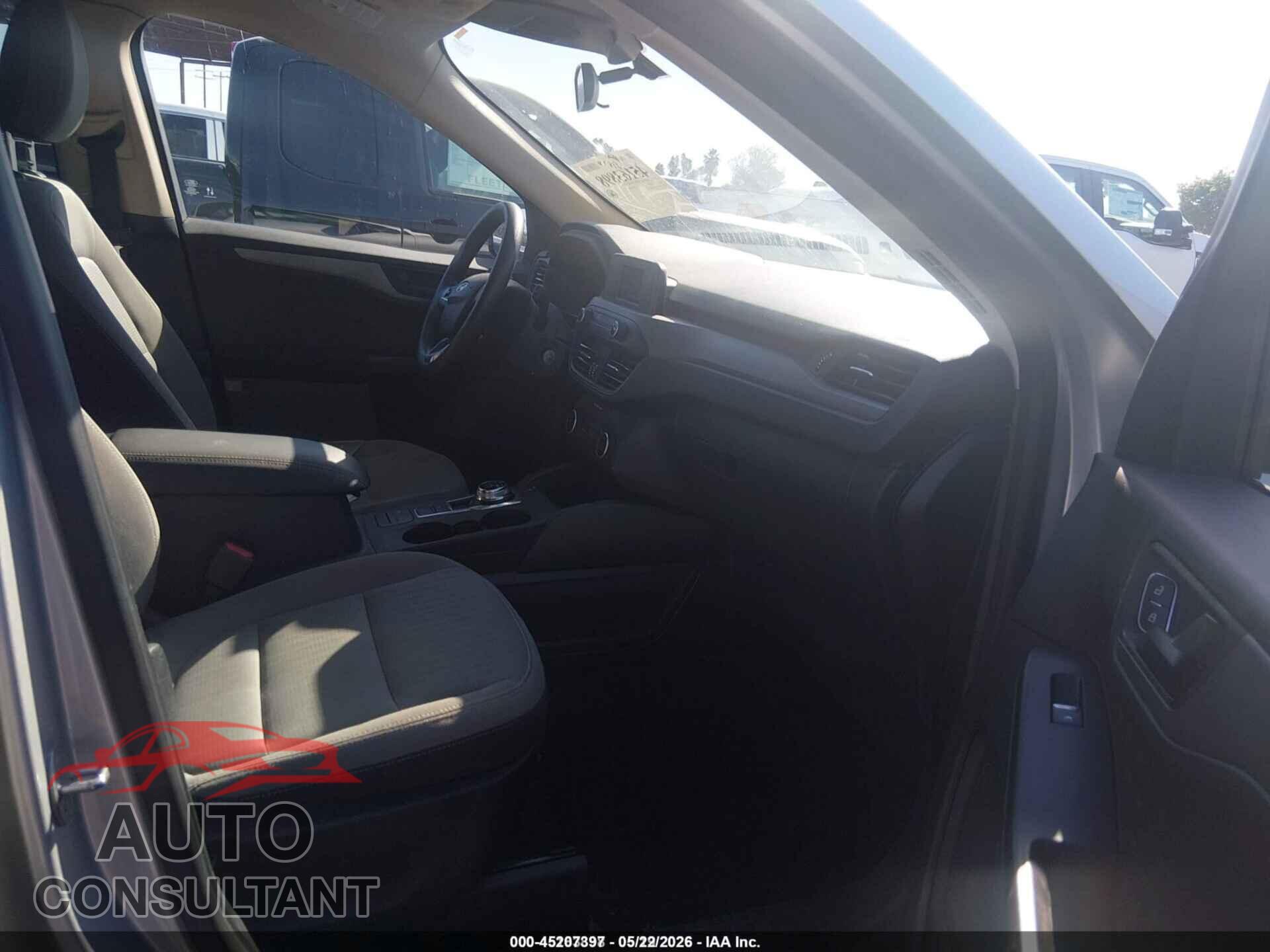 FORD ESCAPE 2020 - 1FMCU9F64LUC08263
