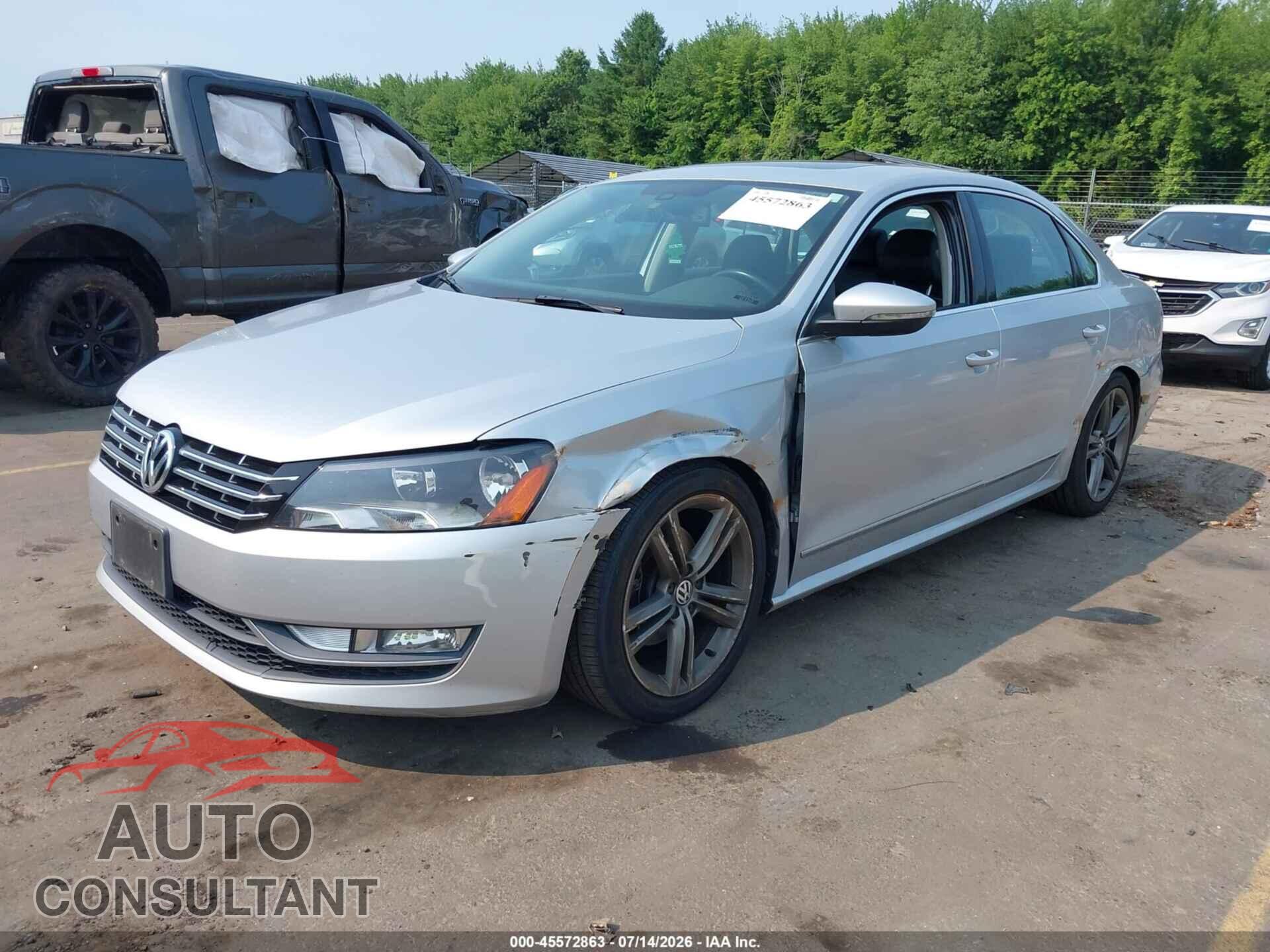 VOLKSWAGEN PASSAT 2012 - 1VWCM7A36CC011734