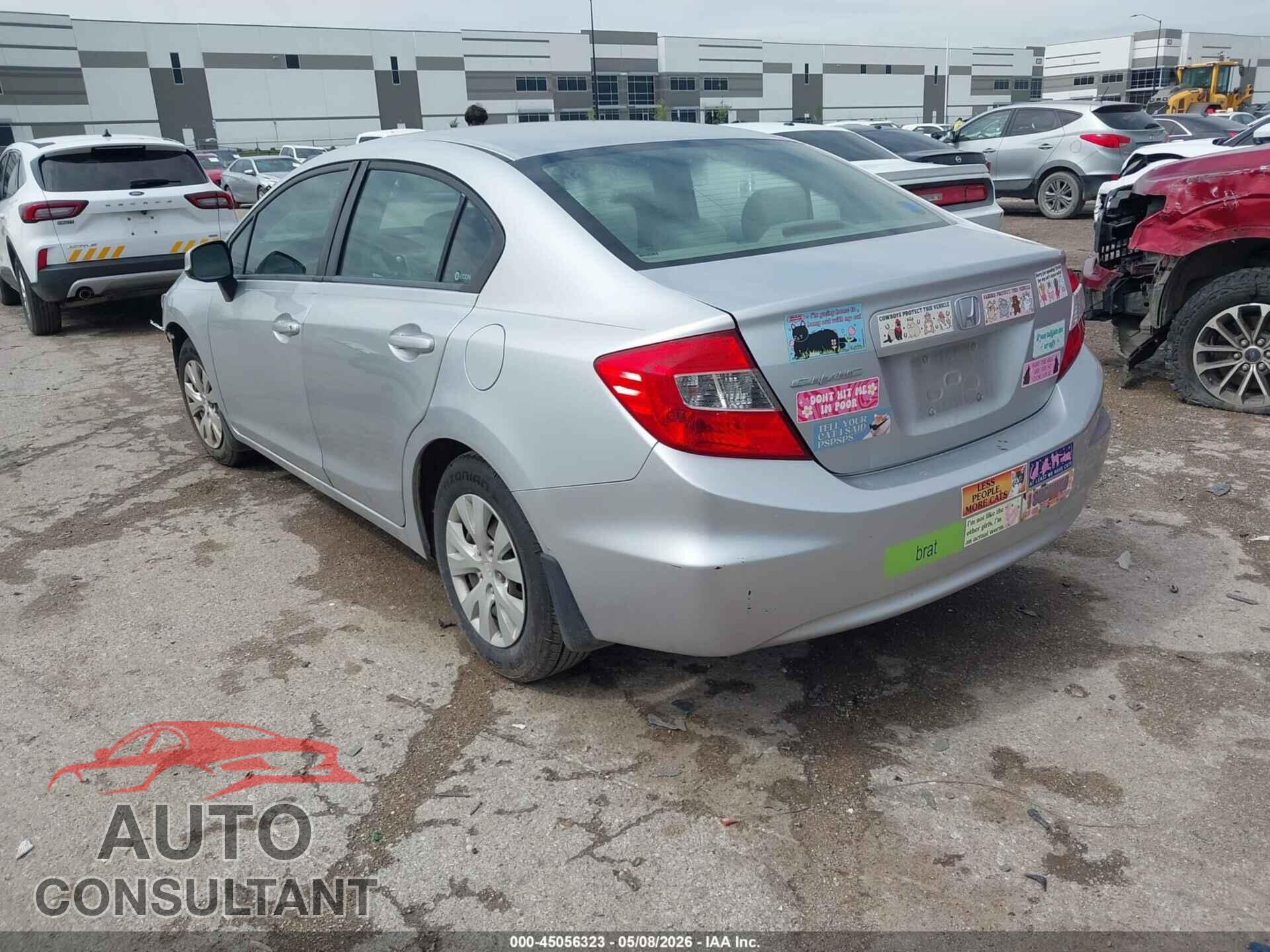 HONDA CIVIC 2012 - 2HGFB2F52CH563281
