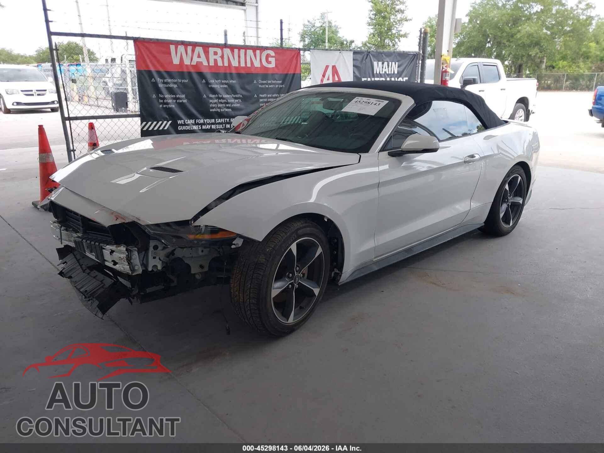 FORD MUSTANG 2019 - 1FATP8UH8K5104481