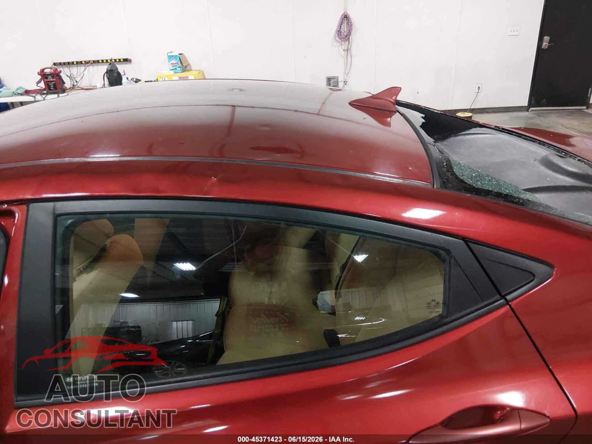 HYUNDAI ELANTRA 2013 - 5NPDH4AE7DH341545