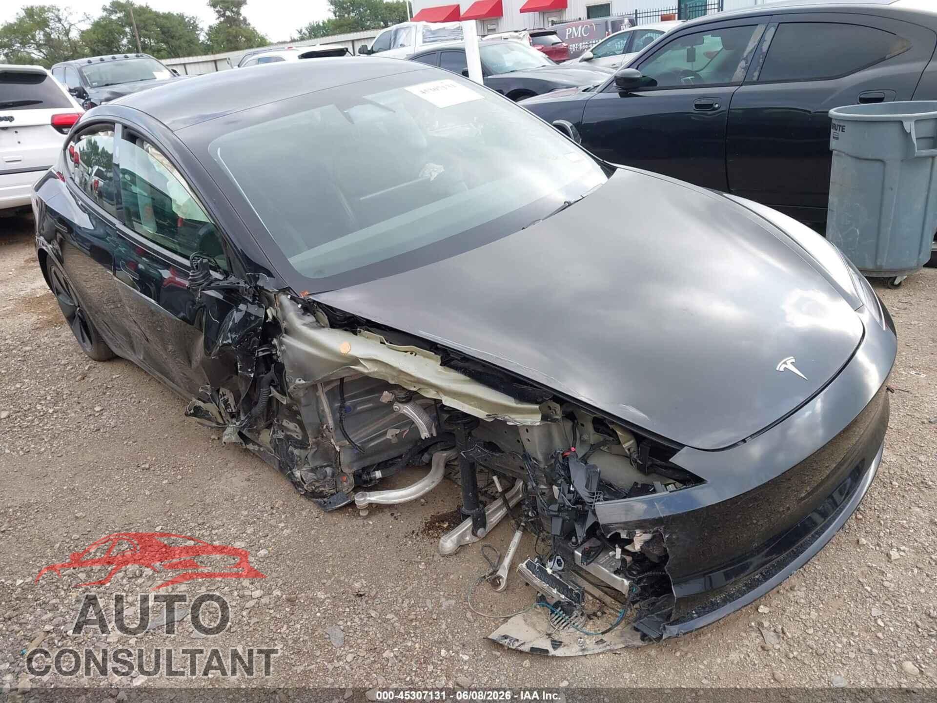 TESLA MODEL 3 2025 - 5YJ3E1EA6SF072928