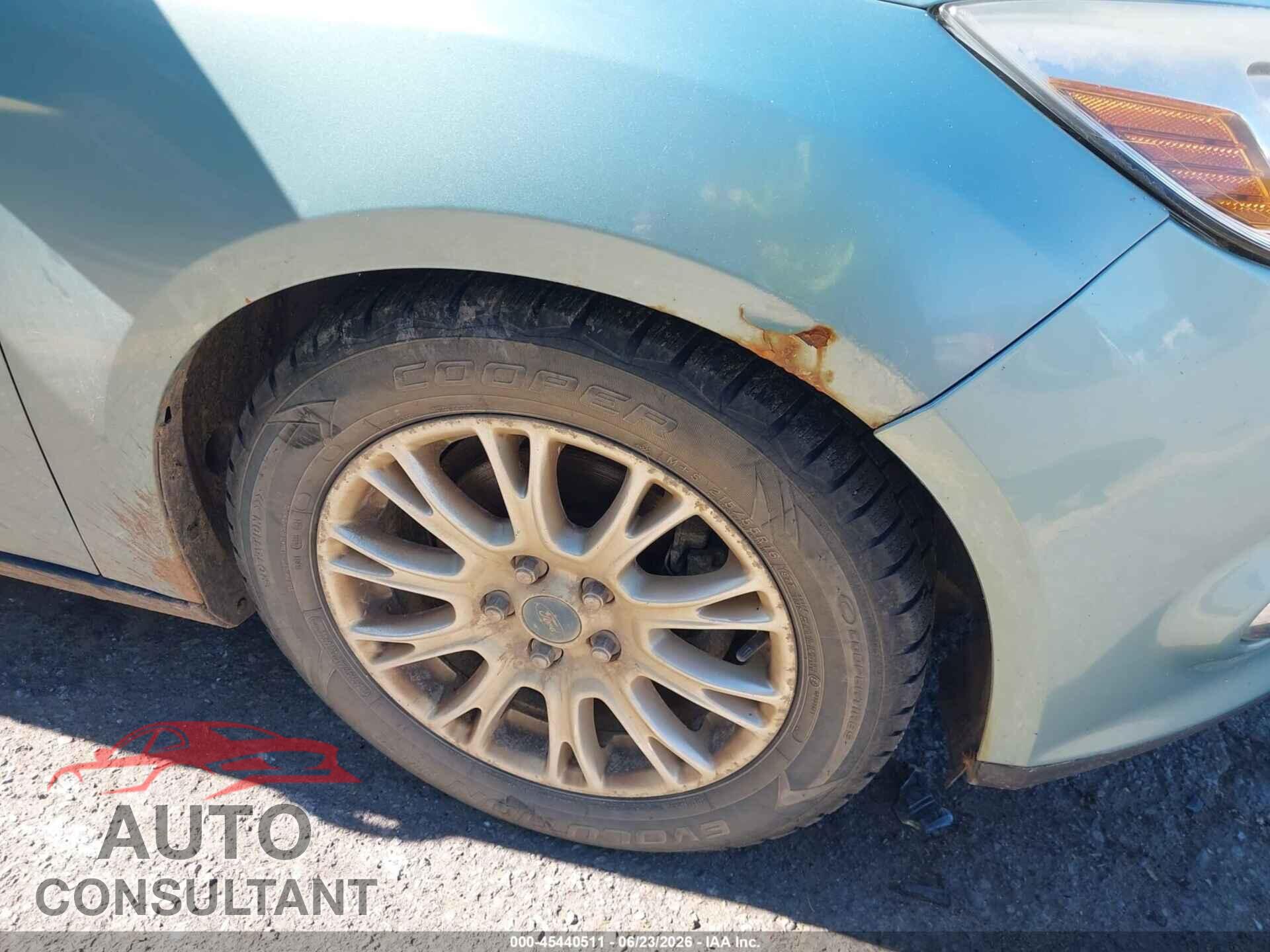 FORD FOCUS 2012 - 1FAHP3F21CL344213