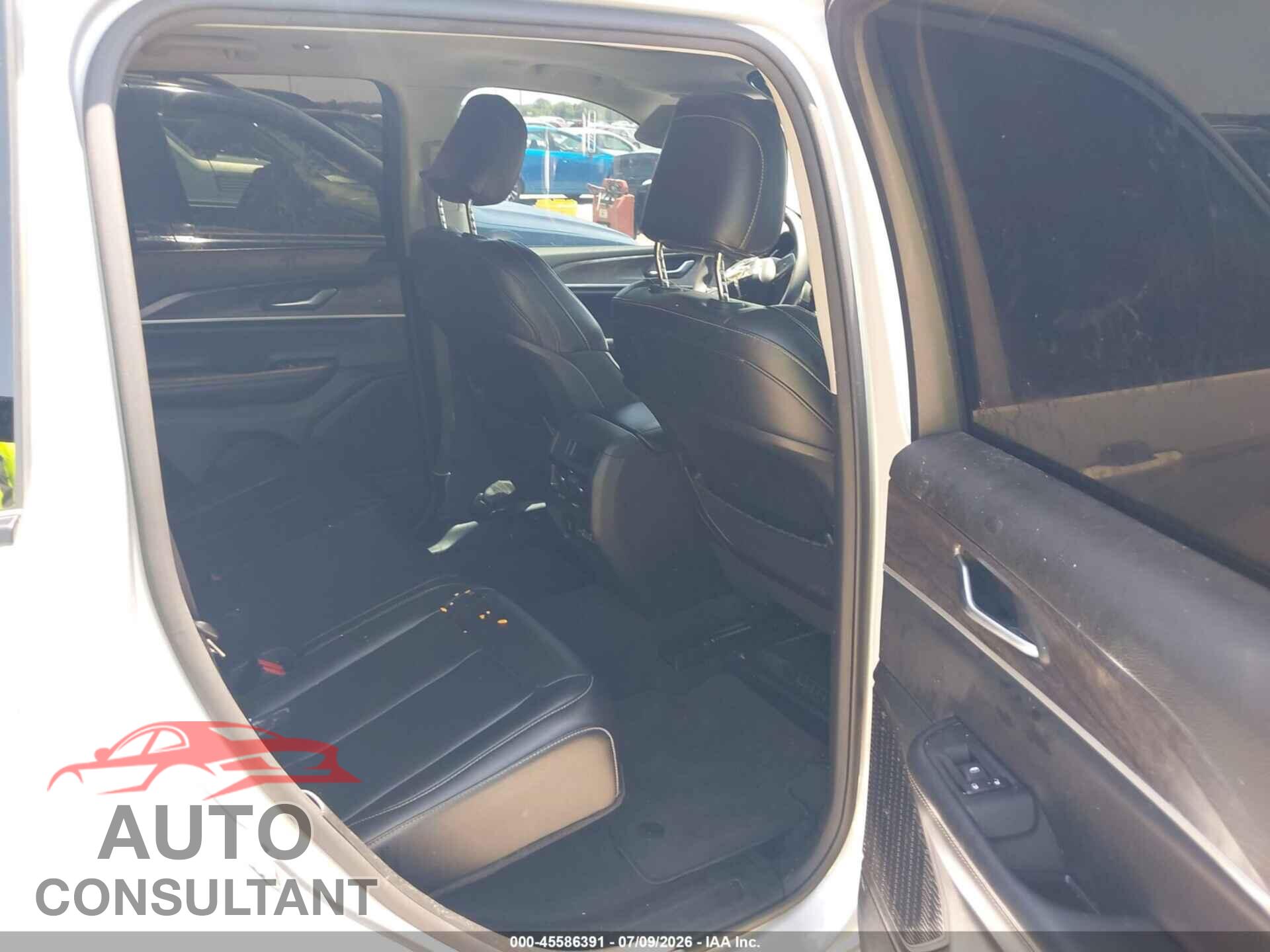 JEEP GRAND CHEROKEE 2023 - 1C4RJGBG6PC662827