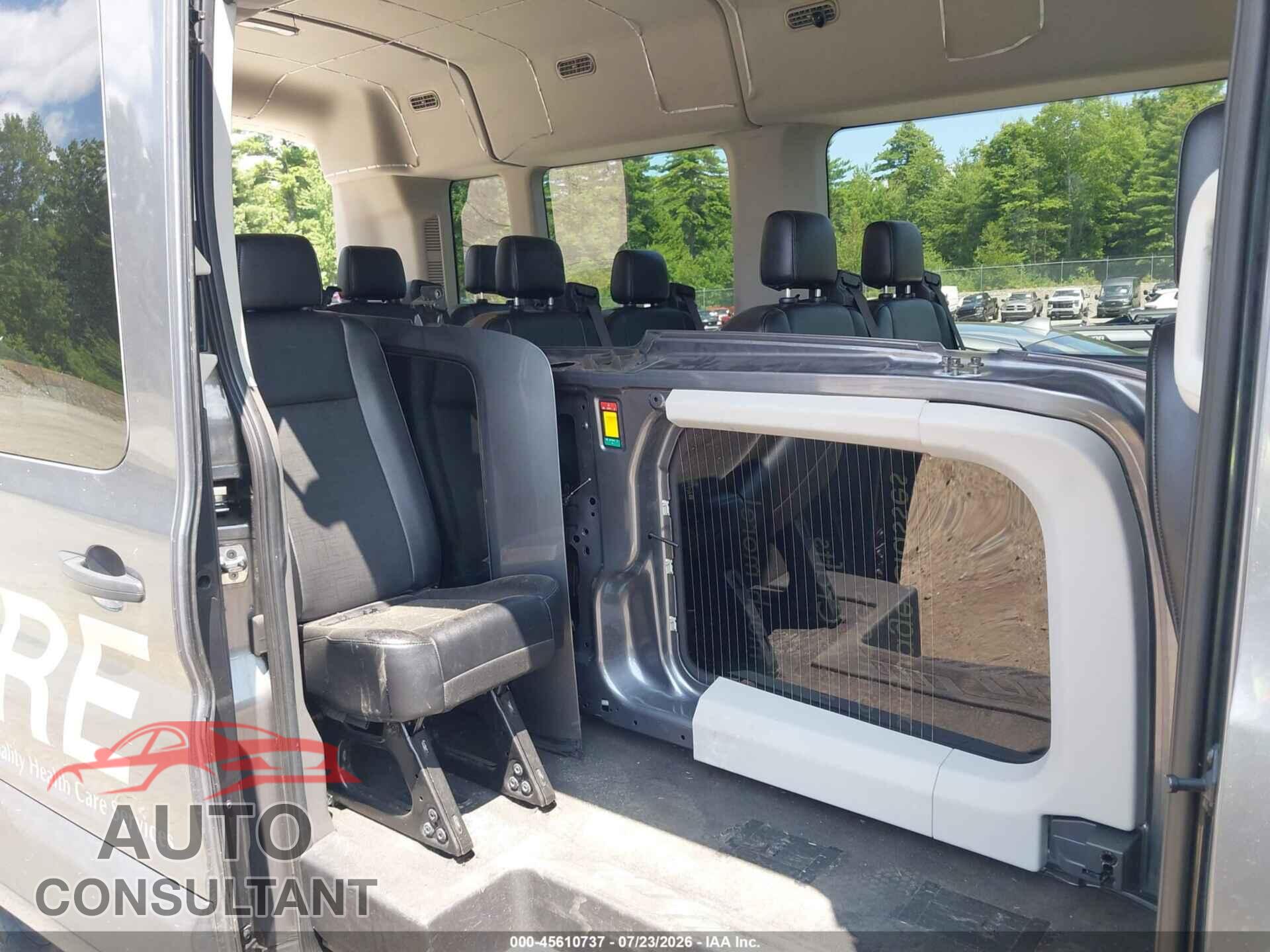 FORD TRANSIT-350 PASSENGER VAN 2023 - 1FBAX2C8XPKB74769