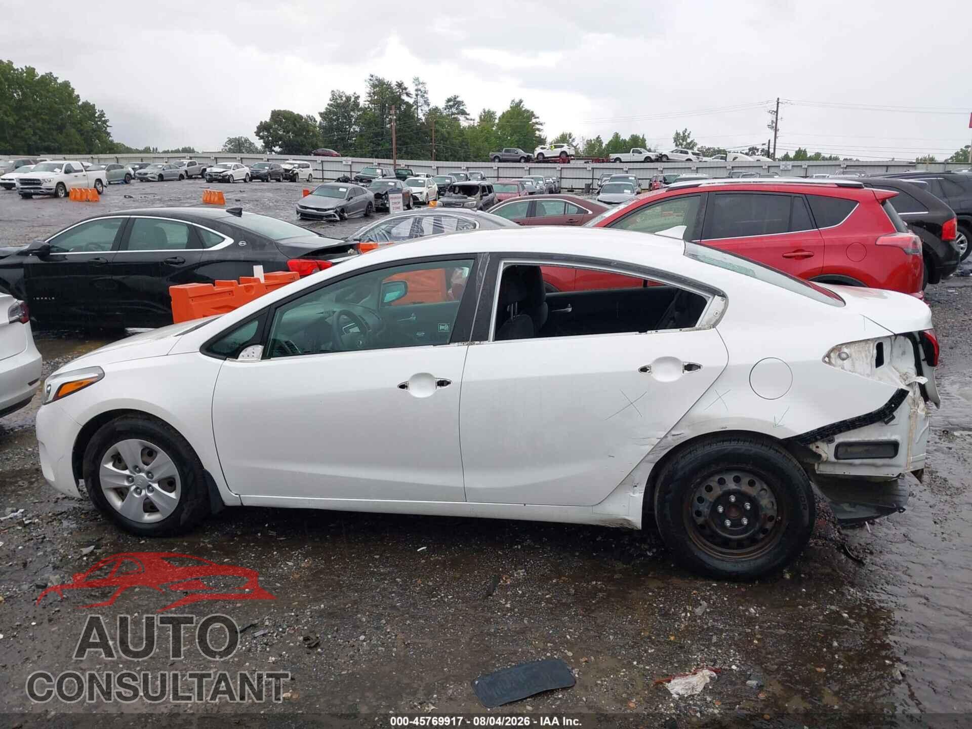 KIA FORTE 2017 - 3KPFL4A73HE130295