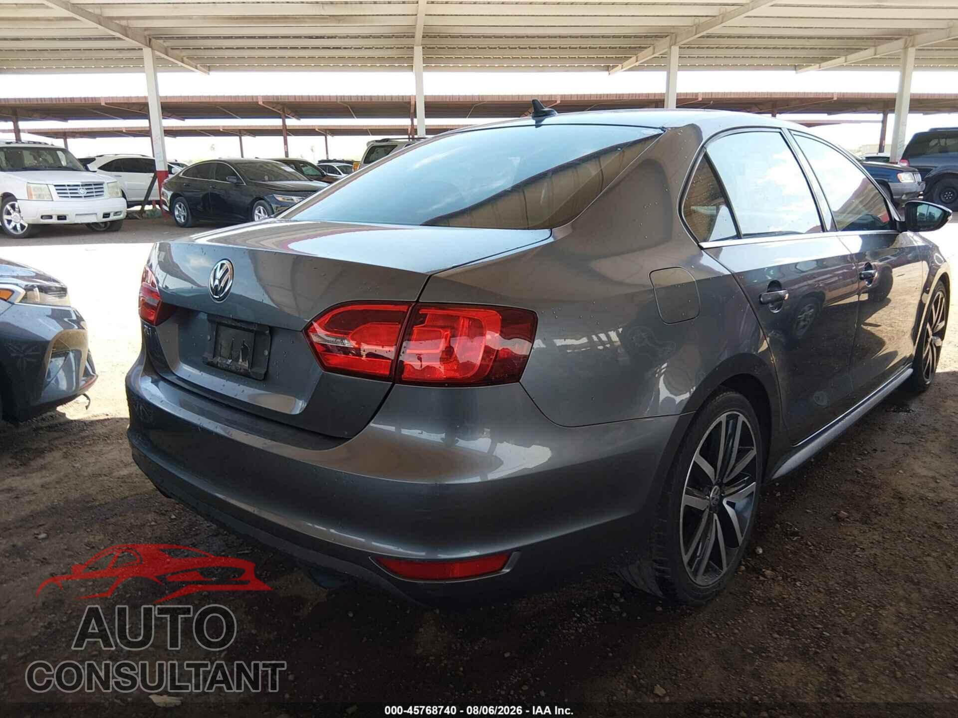 VOLKSWAGEN JETTA 2013 - 3VW4A7AJ9DM364111